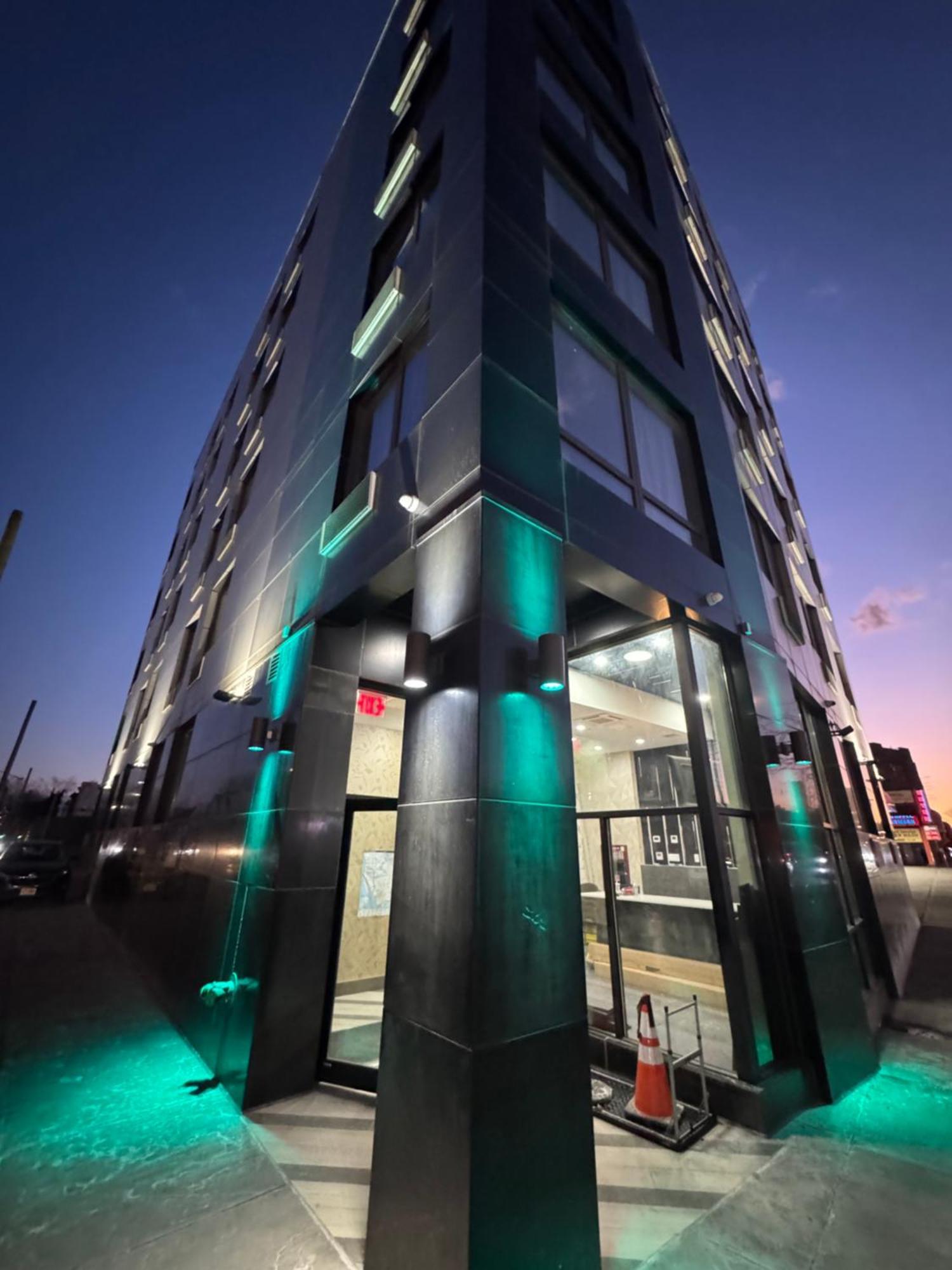 Bkway Brooklyn Hotel