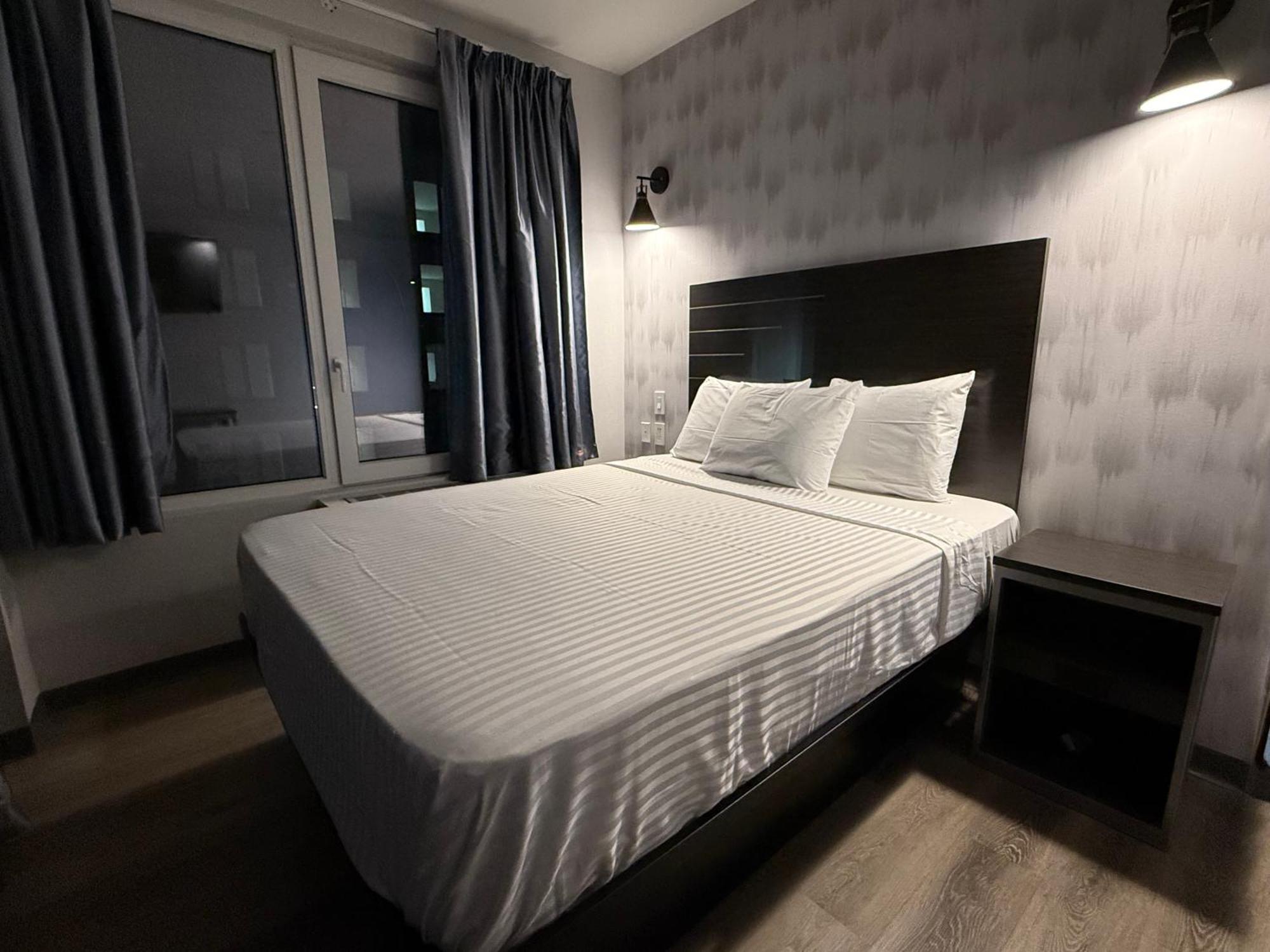 Hotel Bkway Brooklyn 3*