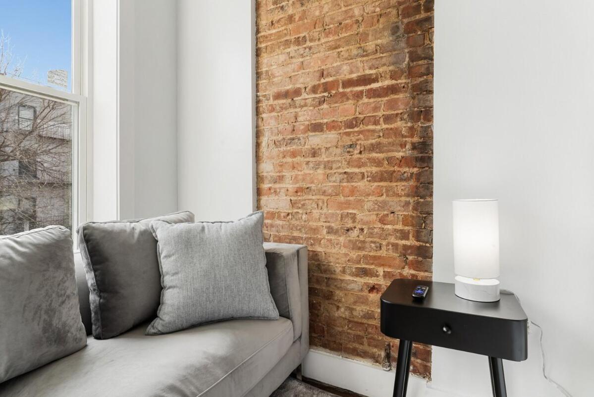 Chic In The Heart Of Brooklyn New York