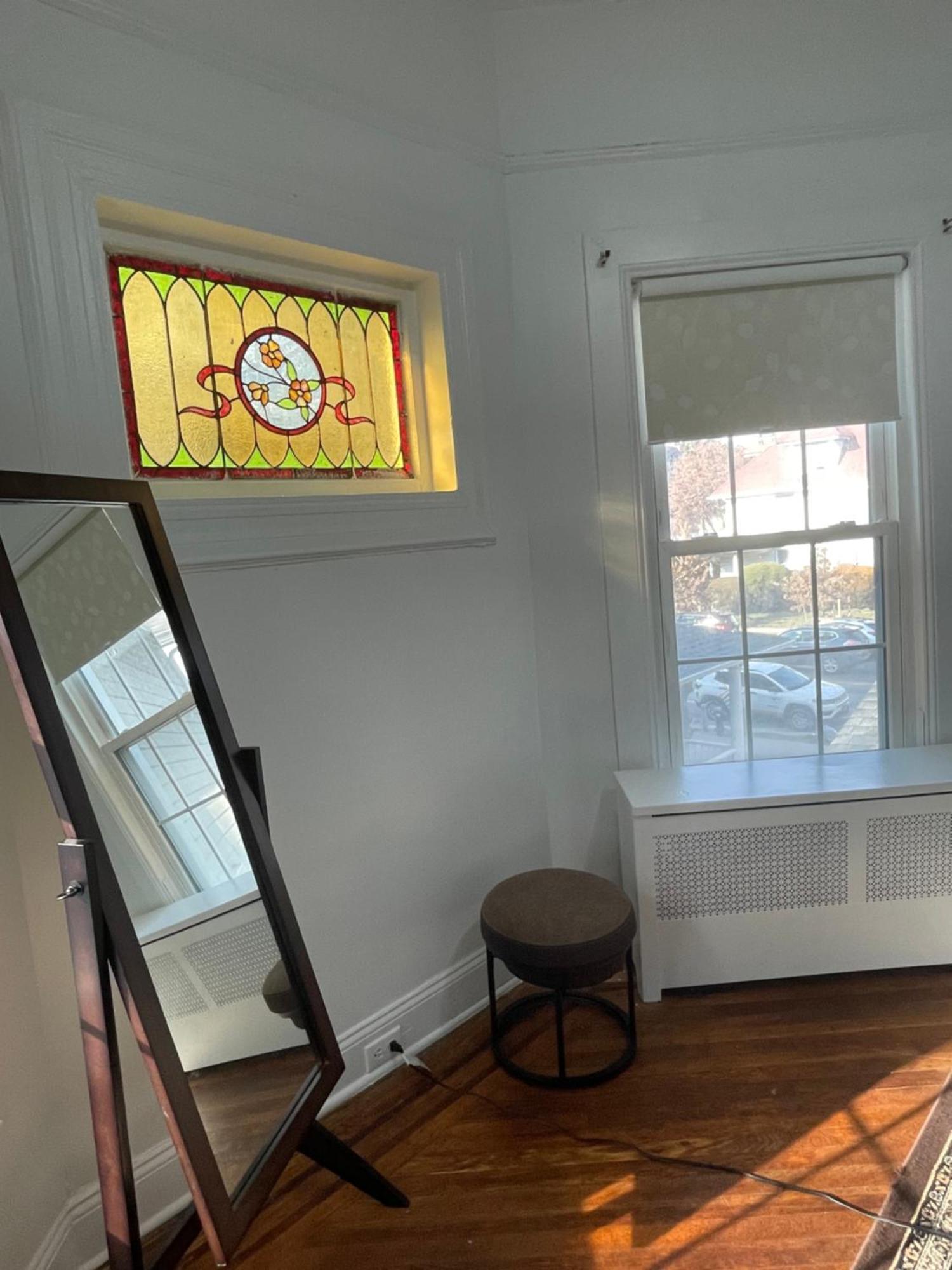 Gorgeous Victorian House!! Entire In Sam's *