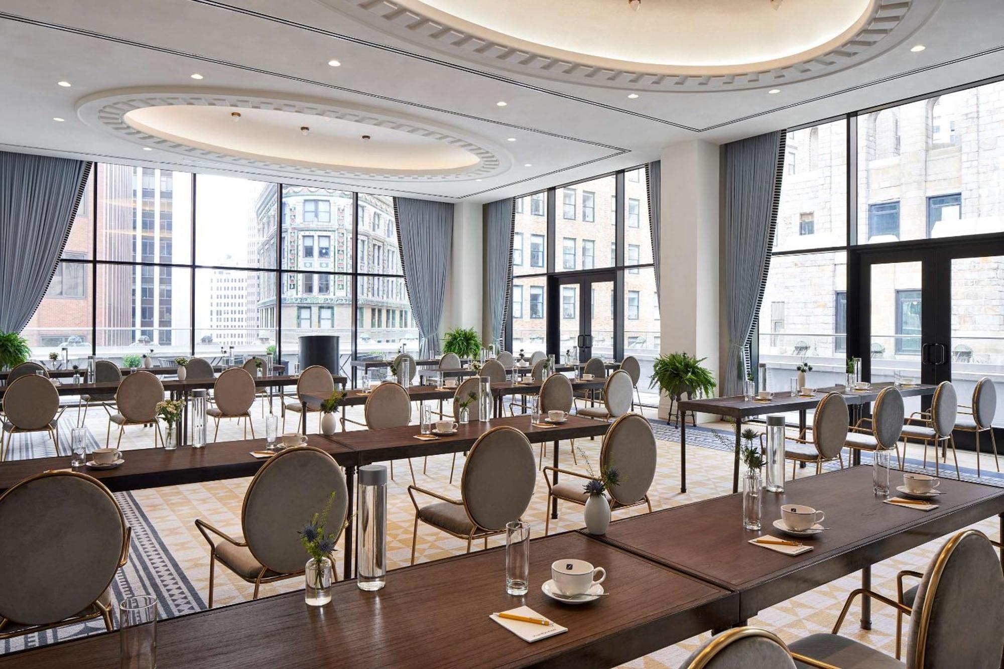 Hotel The Street By Suiteness New York