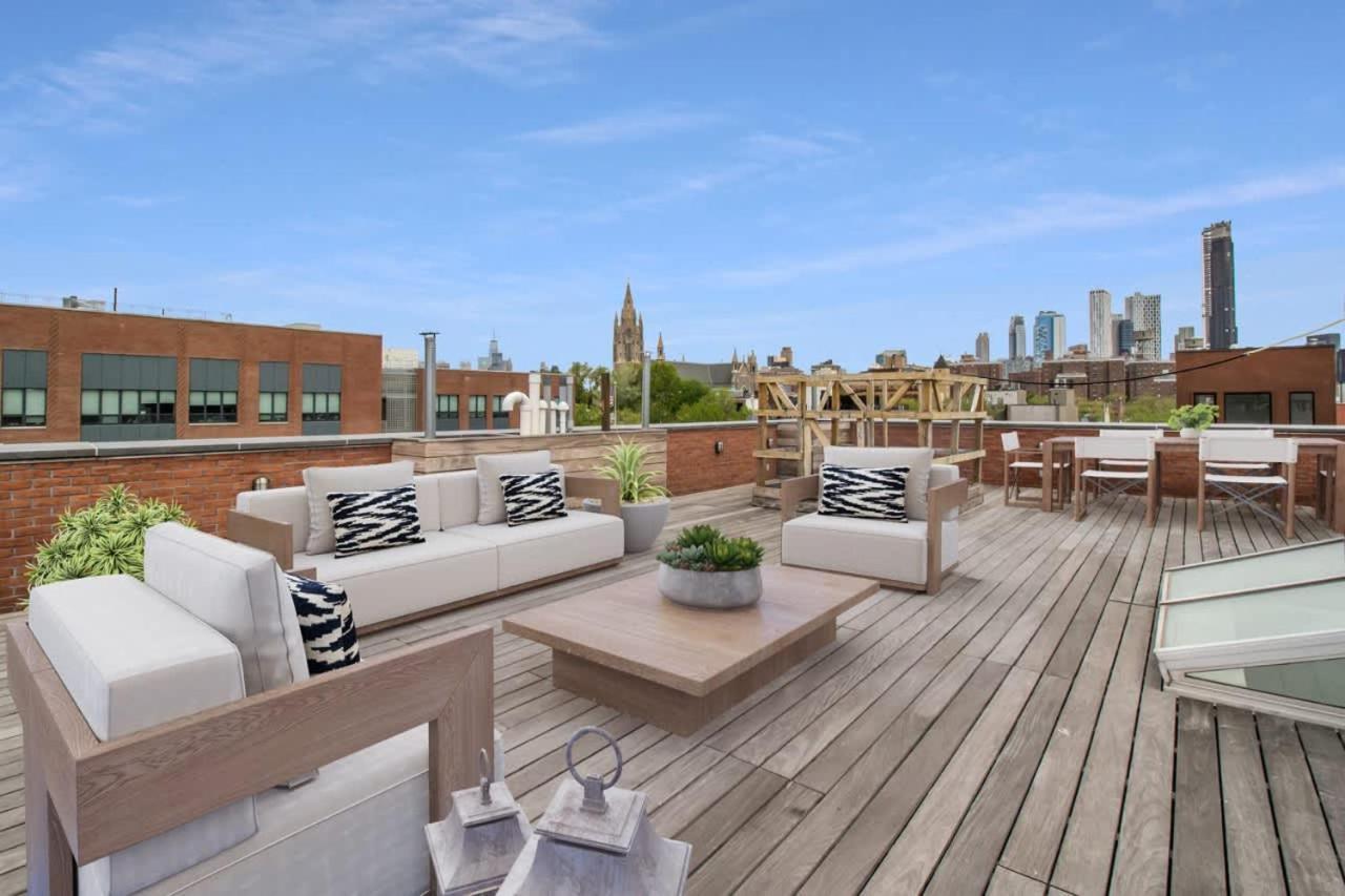 399- Luxury 6br 5baths Townhouse With Garage In Carroll