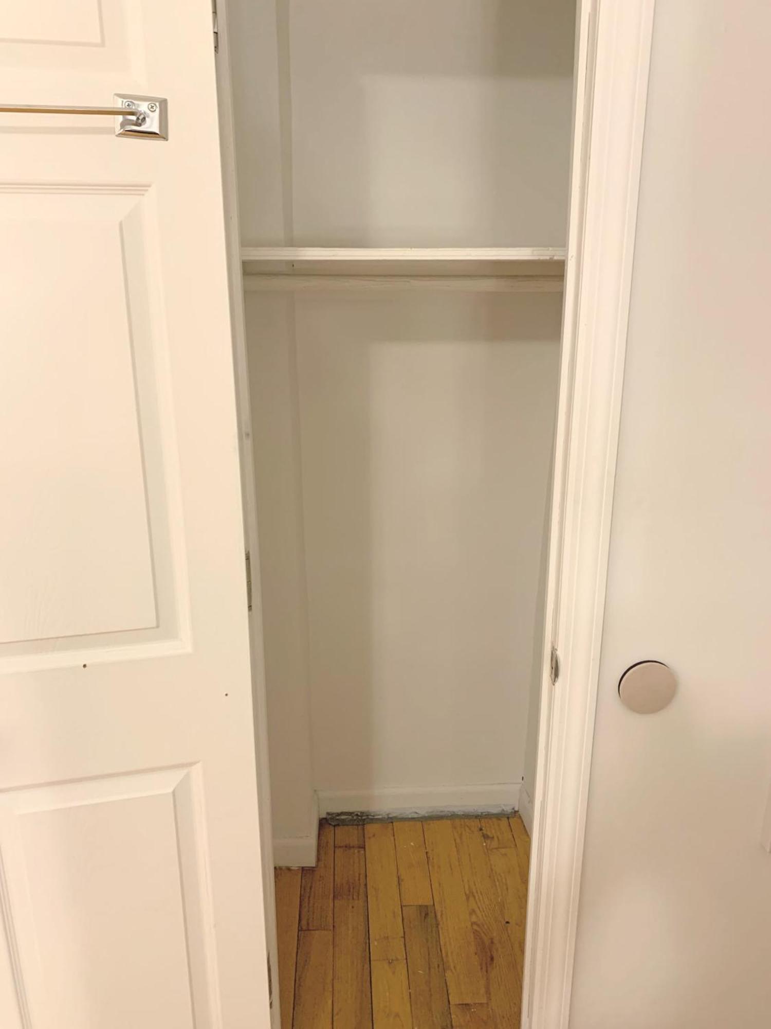 Shered Bathroom 4 Sofabed + Loftbed + Kitchen Apartment