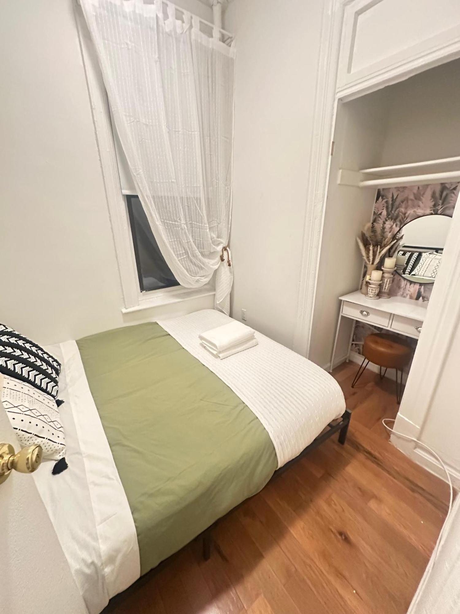 Aura Style 3bd At Times Square Manhattan * New York
