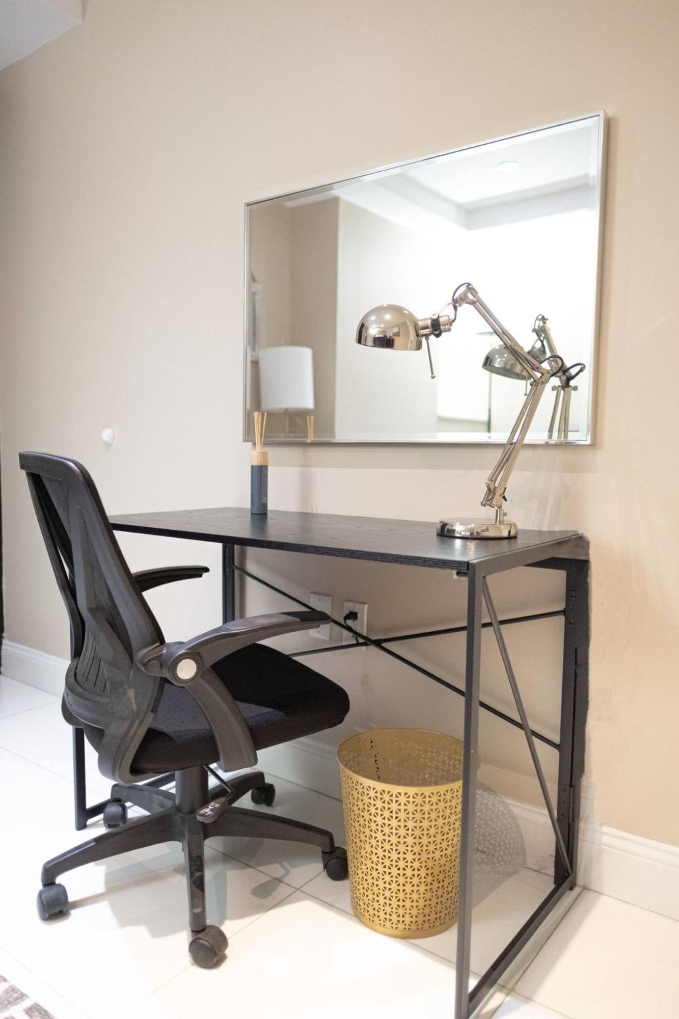 Spacious 4br 2ba Duplex With Private Patio Wd Appartement New York