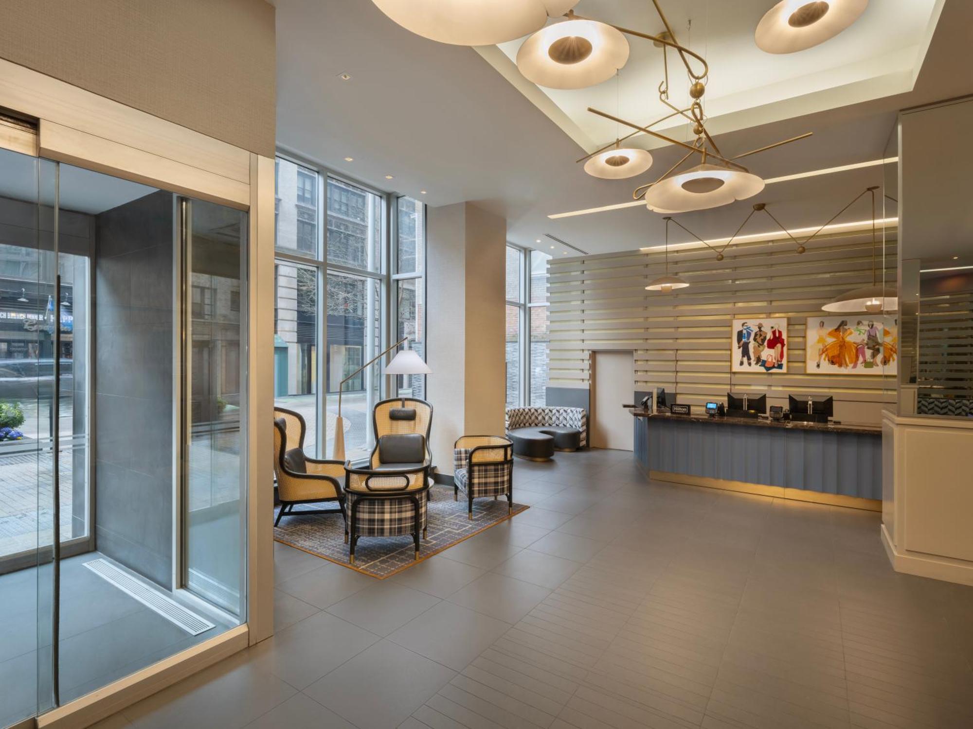 Hilton Fashion District 4*