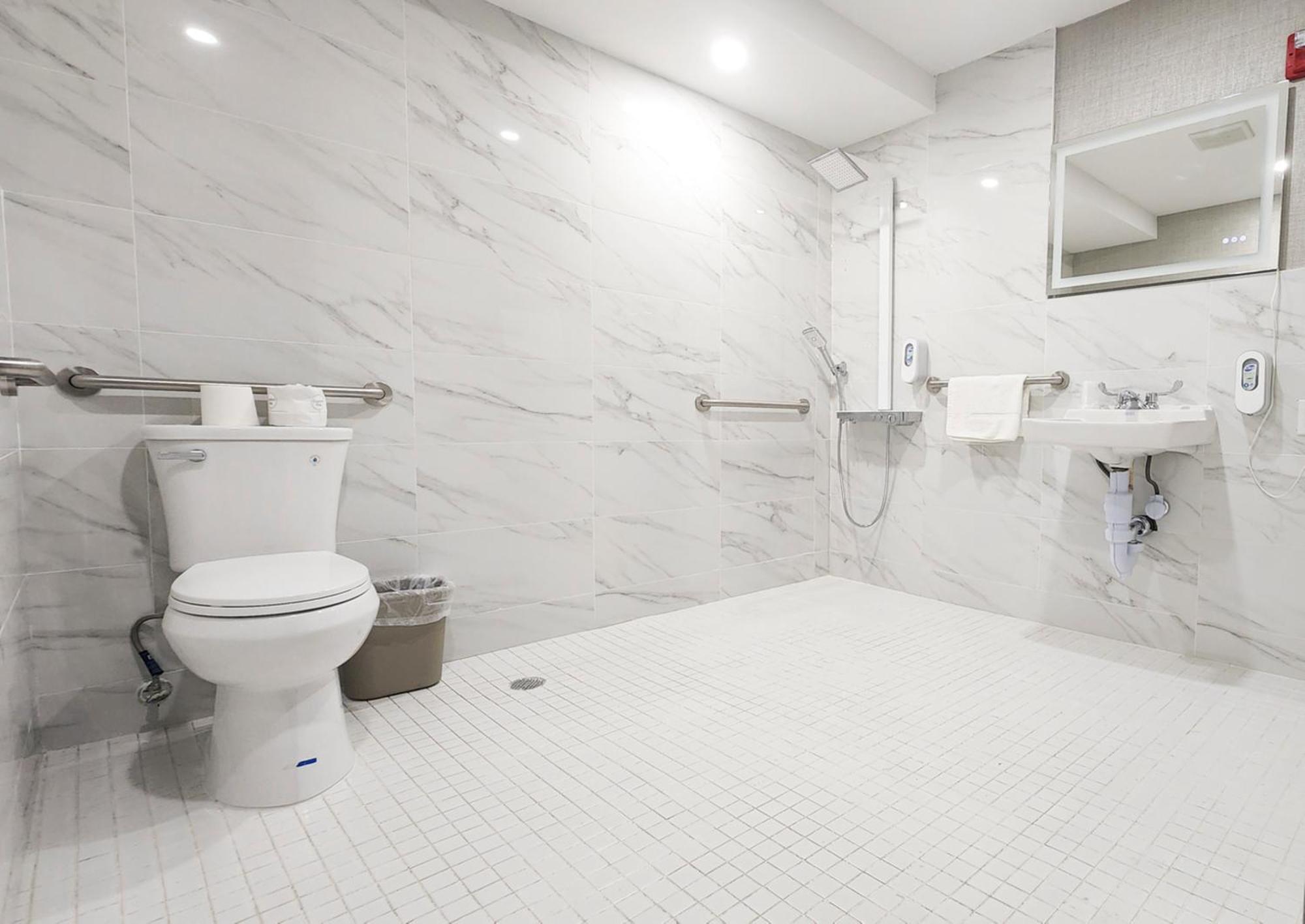 Hotel Fuego Bronx Near Yankee Stadium New York