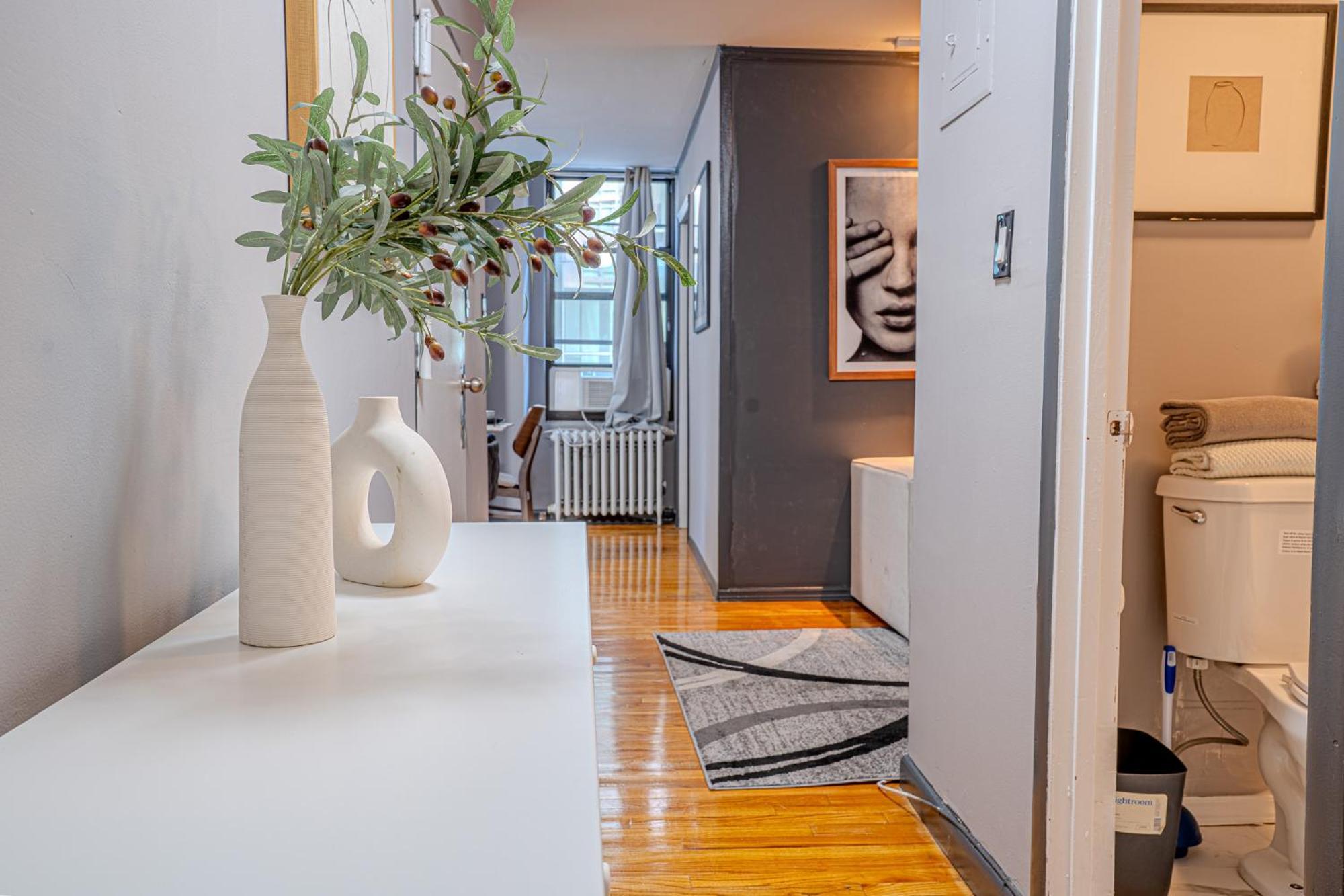 Apartment Stylish 3bd Near Empire