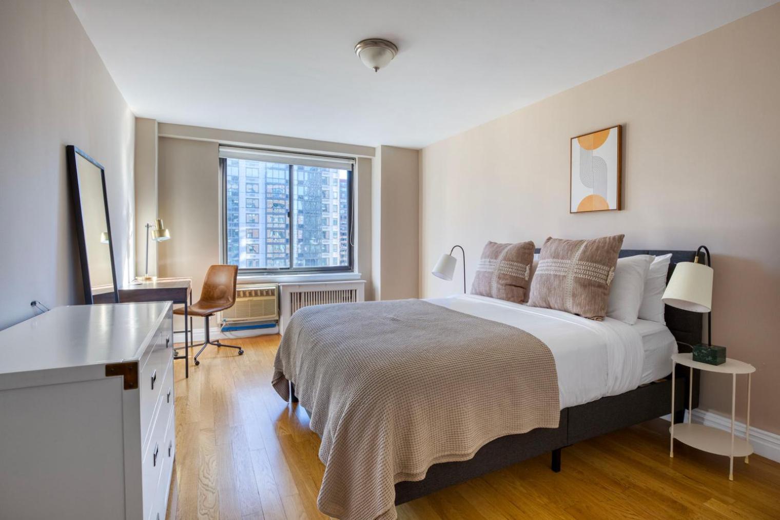 Uws 1br W Doorman Gym Nr Park Nyc-1323