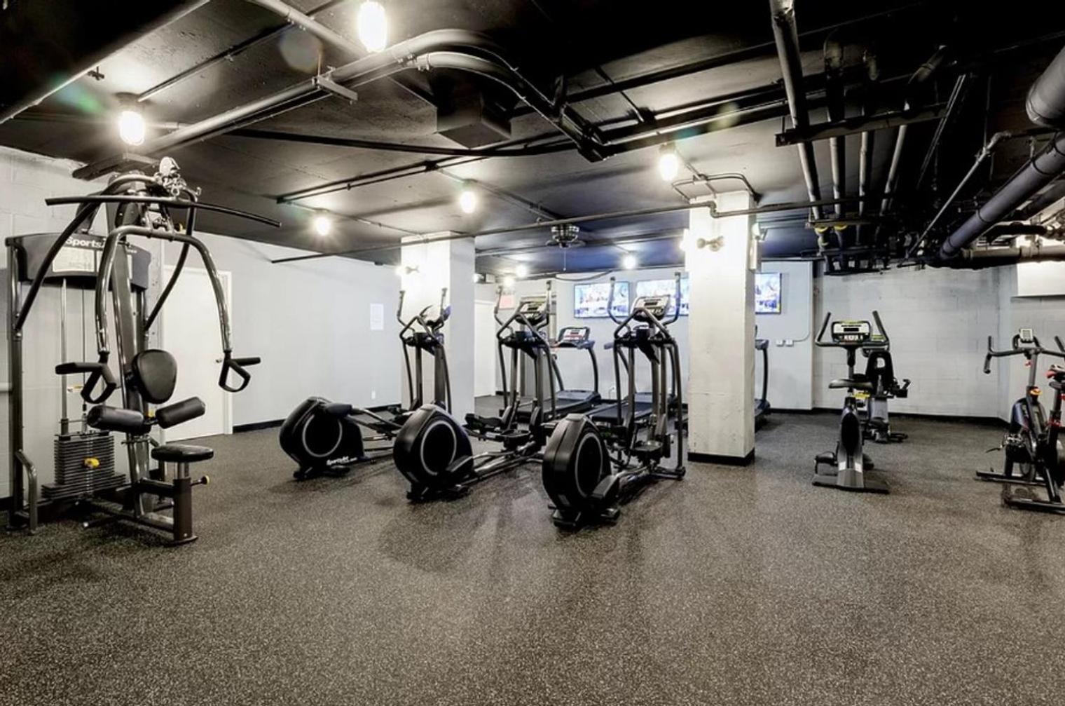 Uws 1br W Doorman Gym Nr Park Nyc-1323 Apartment