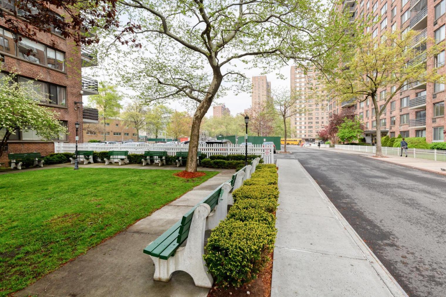 Uws 1br W Doorman Gym Nr Park Nyc-1323 * New York