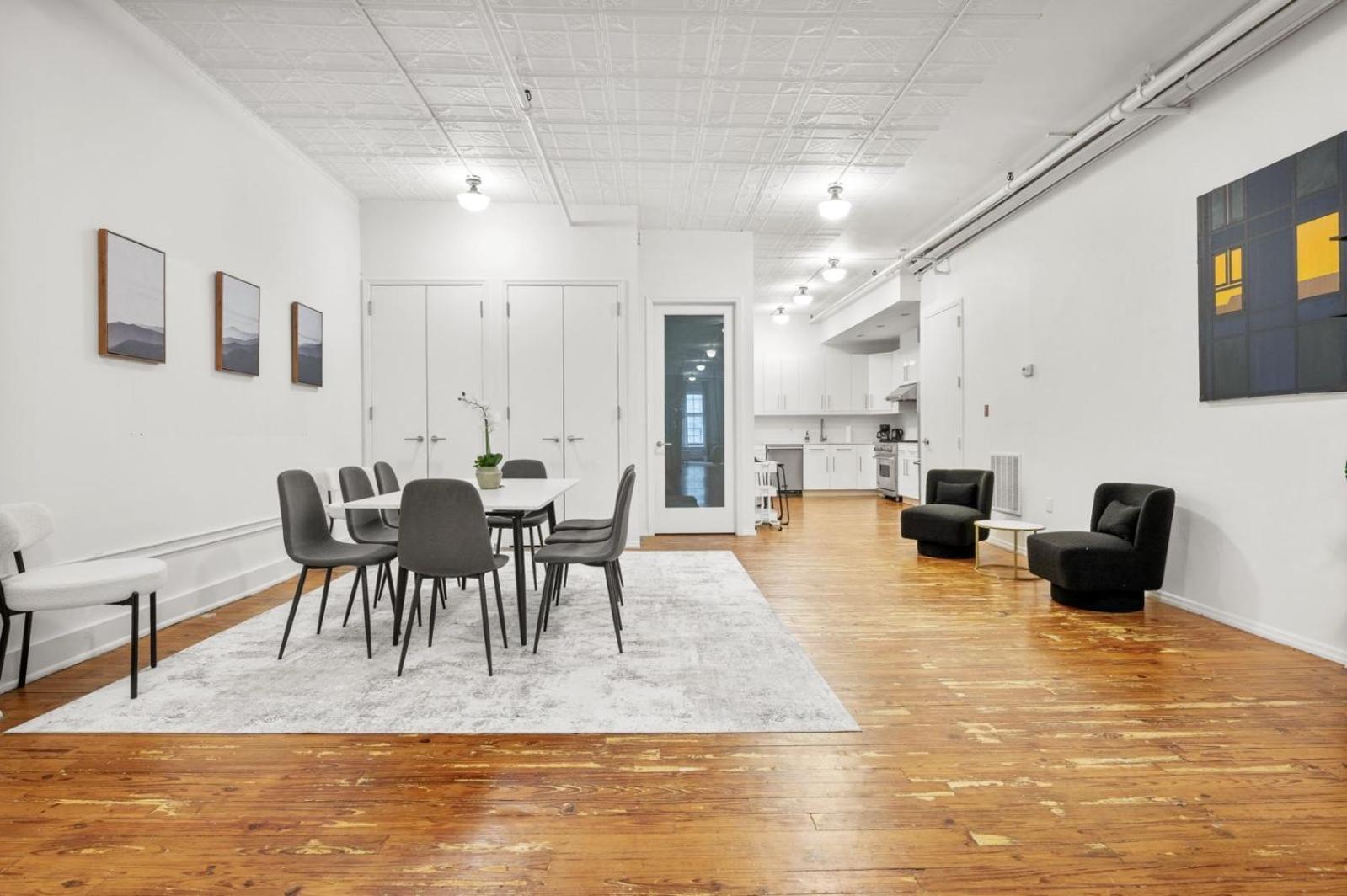 Hotel Massive Soho Loft 4 Bedrooms 2 Bath 7 Beds New York