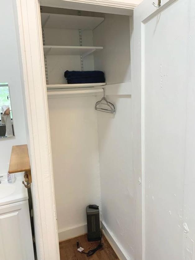 Private With Shared Bath On Union Square 11 Inn