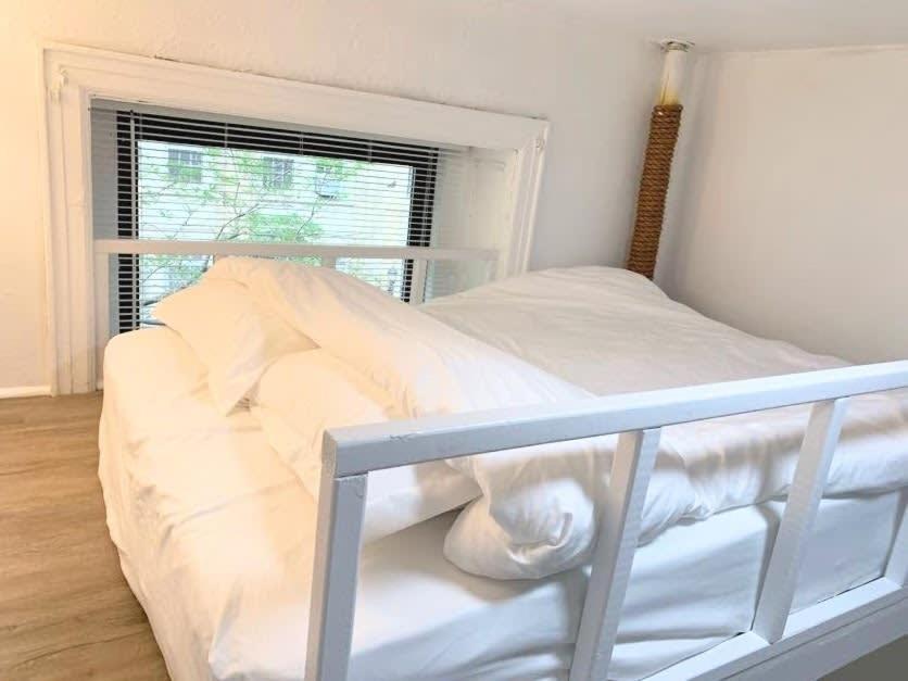 Inn Private With Shared Bath On Union Square 11 New York