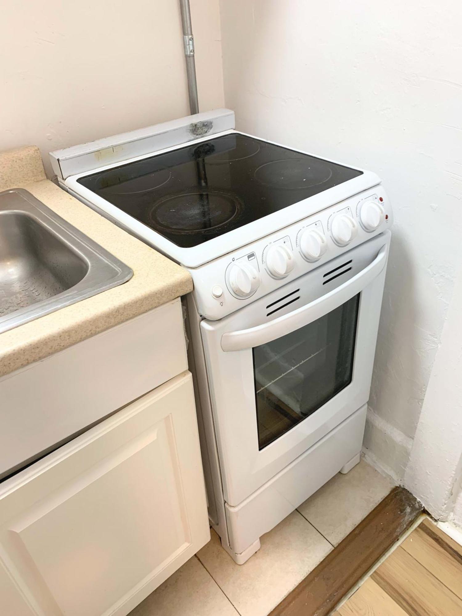 Apartment Chelsea Studio-shared Bathroom With Kitchen Twin Bunk Bed New York