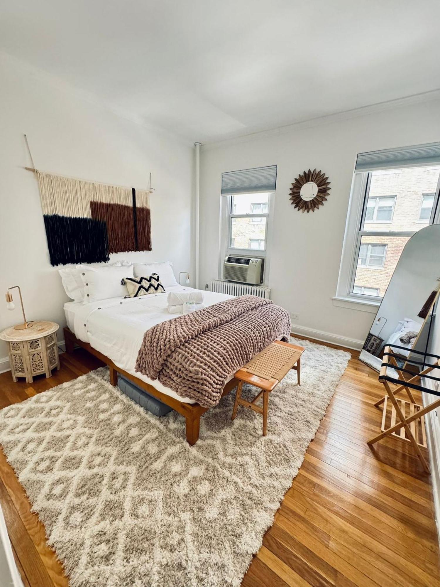 Upper East Side 2 Bedrooms Gem Apartment New York