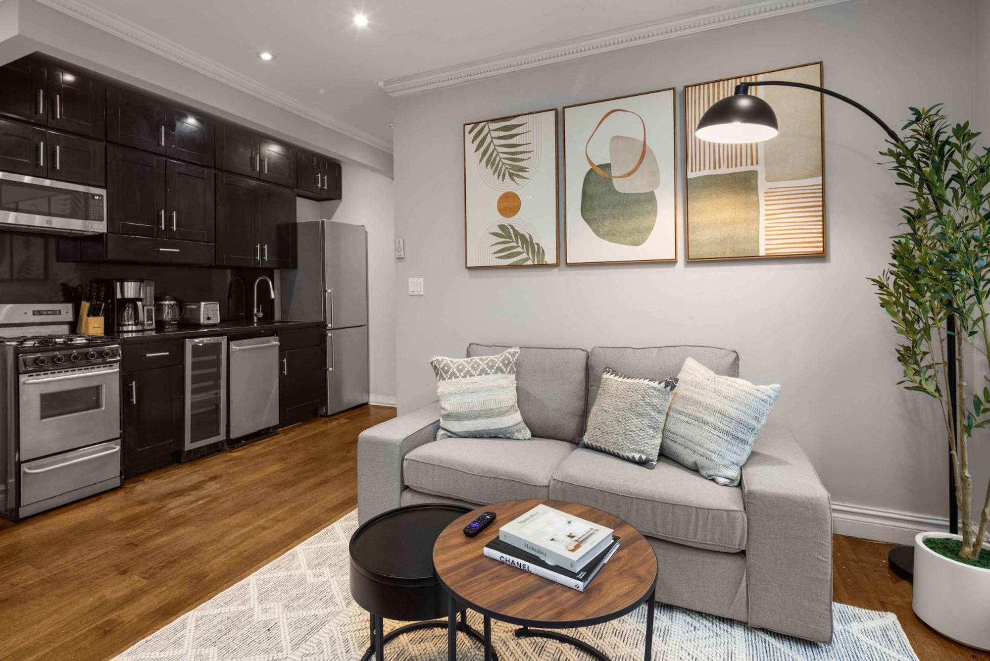 Apartment Sleek Lower East Side Retreat New York