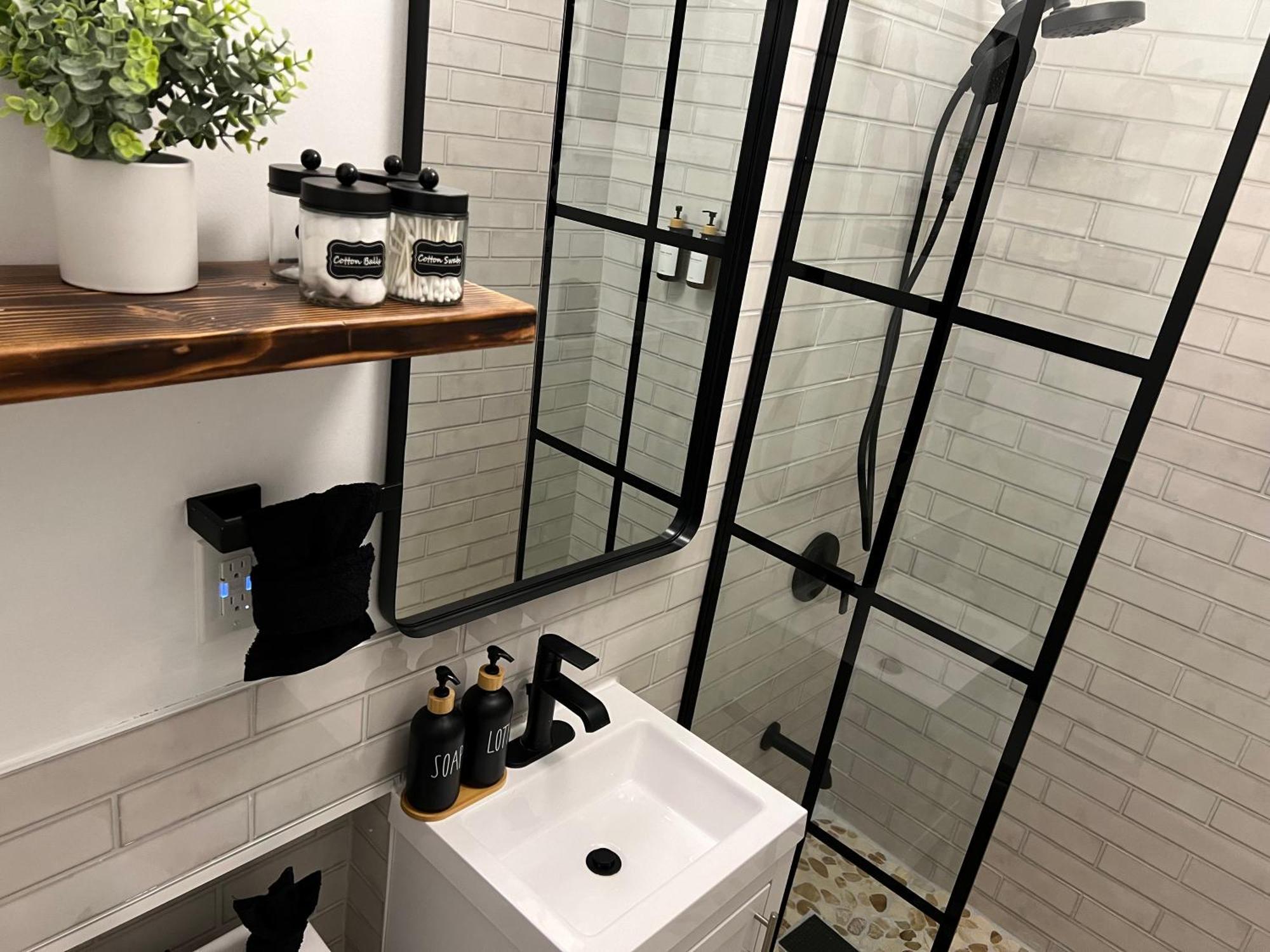 Park Slope New Pvt 2 Bdrm