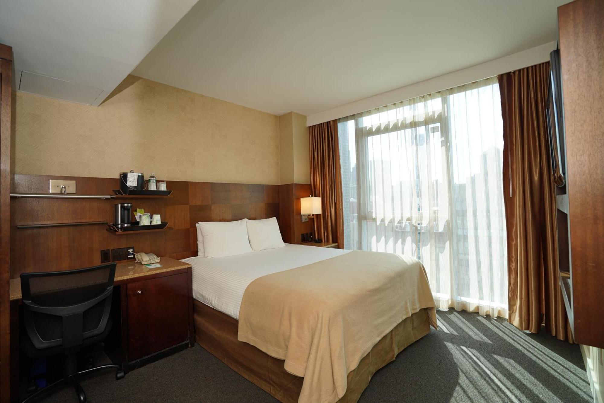 Wyndham Garden Chinatown New York