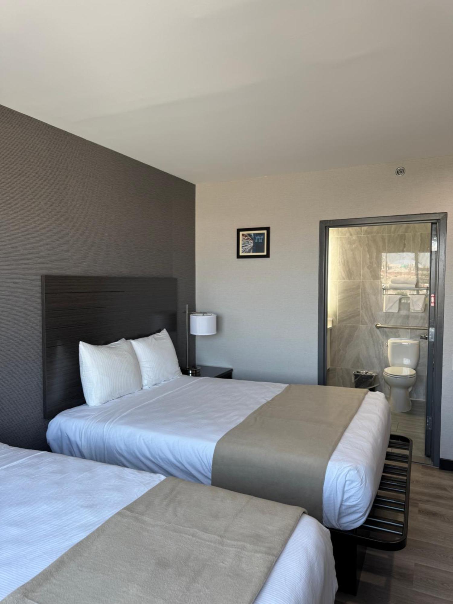 The - Long Island Hotel 3*