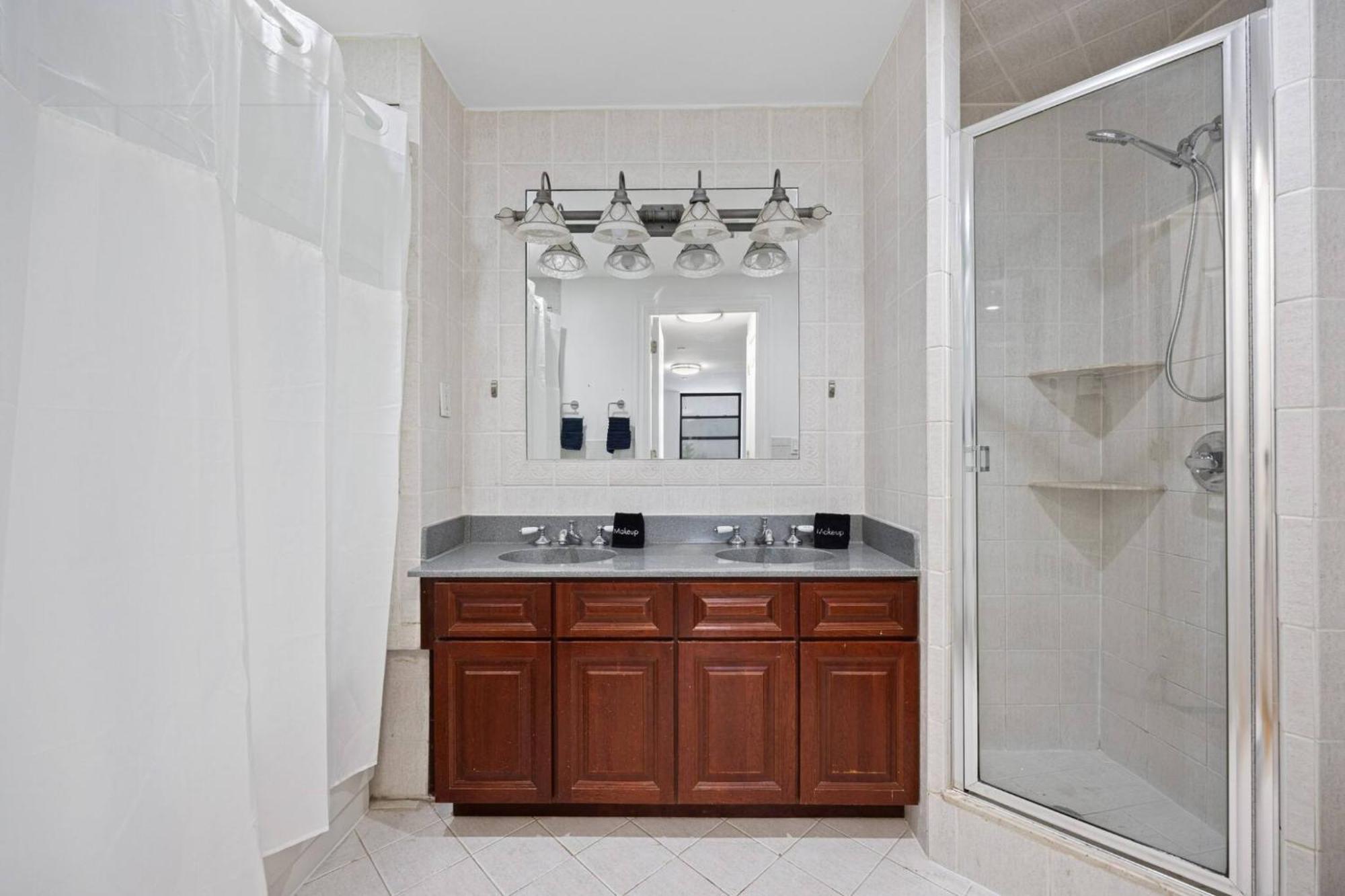 The Apollo Apartment *