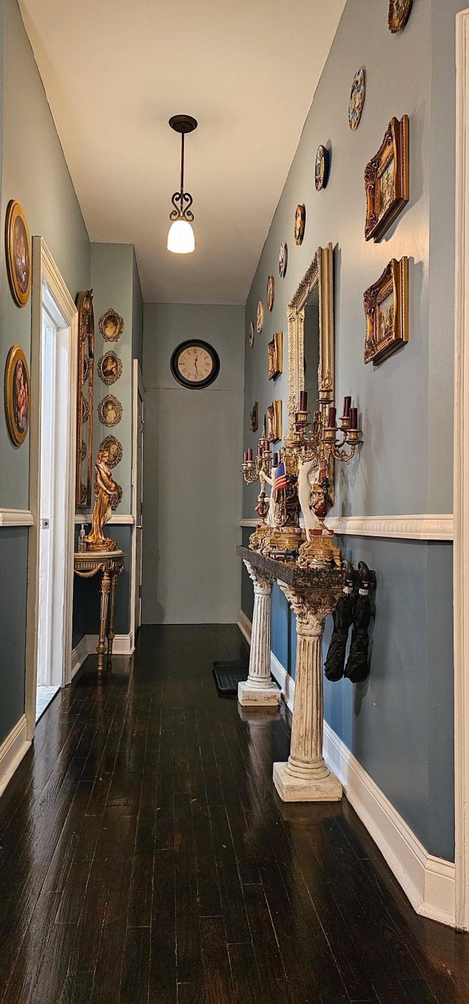 Luxurious At Colonial Townhouse Apartment New York