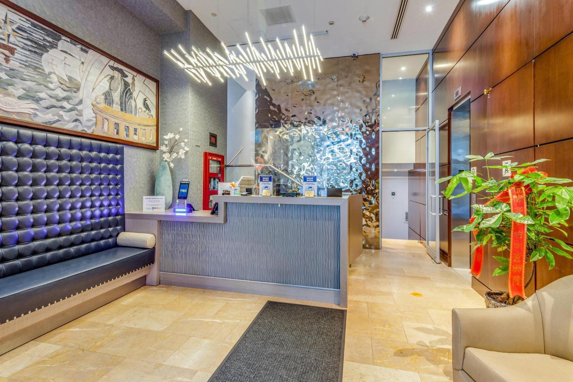 The Historic Blue Angel Lexington Ave, An Ascend Collection Hotel