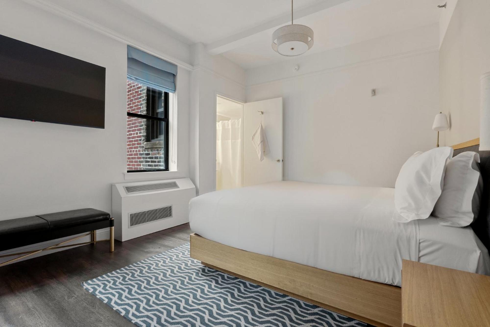 Hotel Newly Renovated At Club Quarters Times Square,