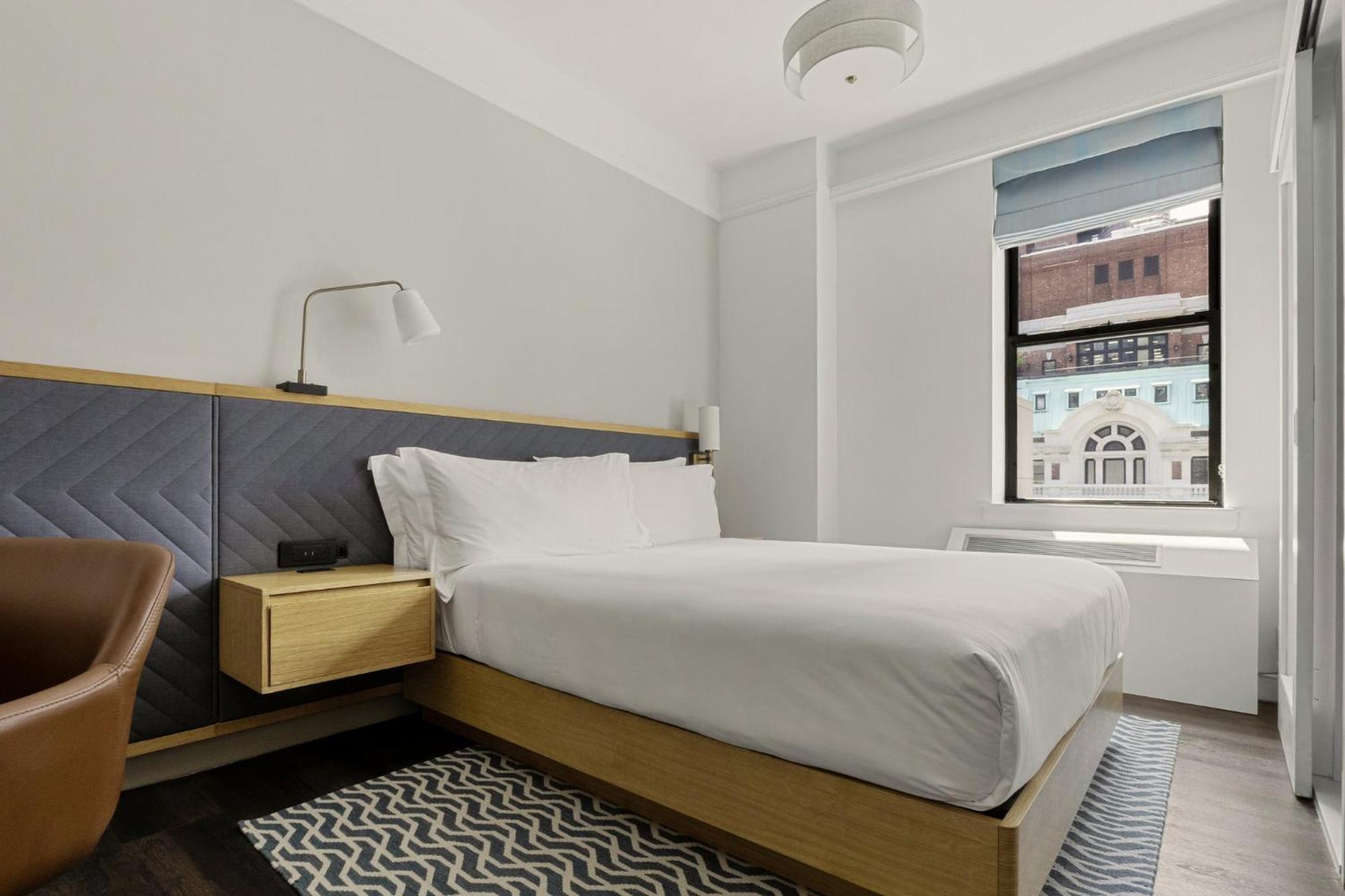 Newly Renovated At Club Quarters Times Square, Hotel