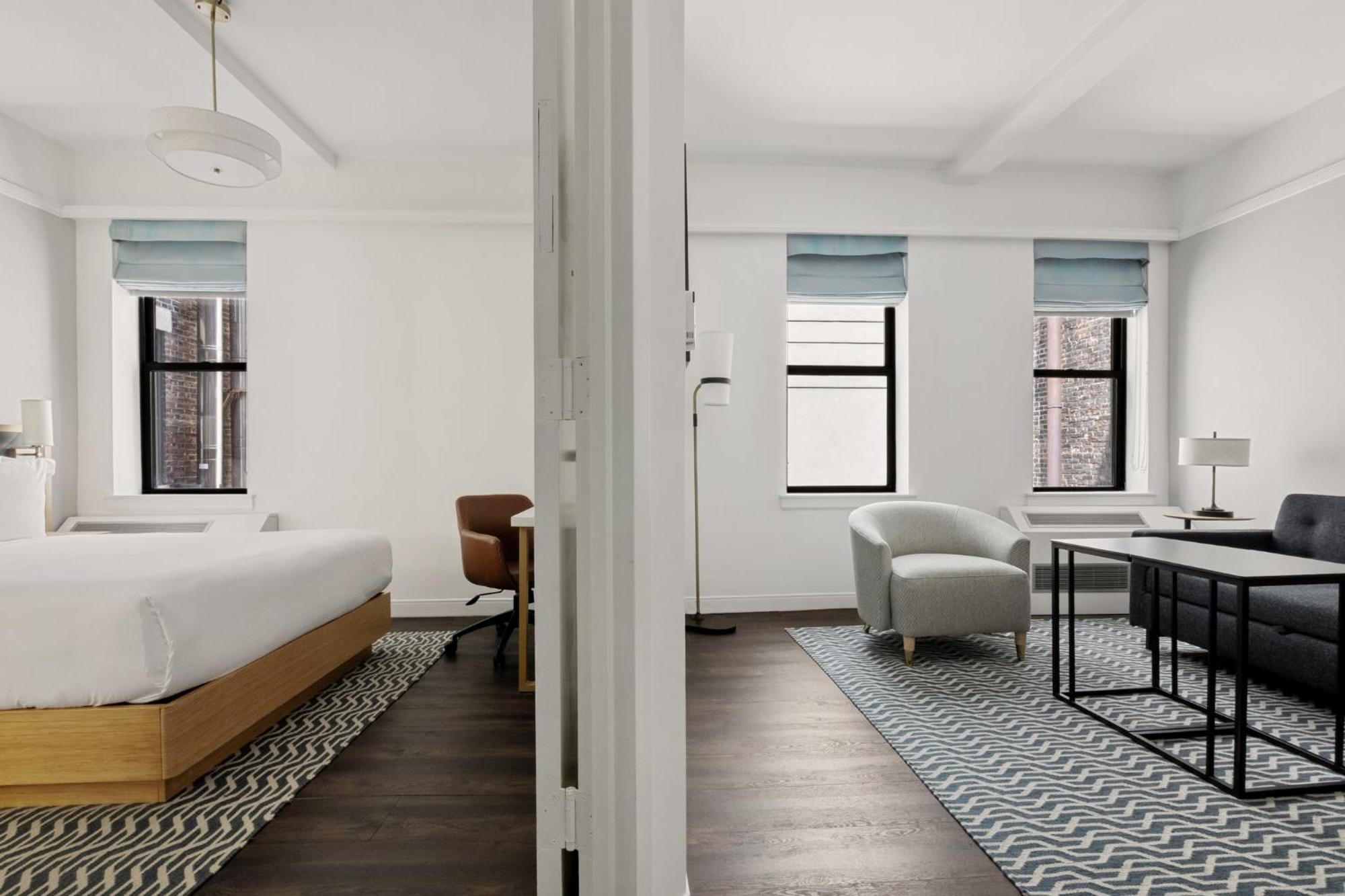 Newly Renovated At Club Quarters Times Square, Hotel 4*