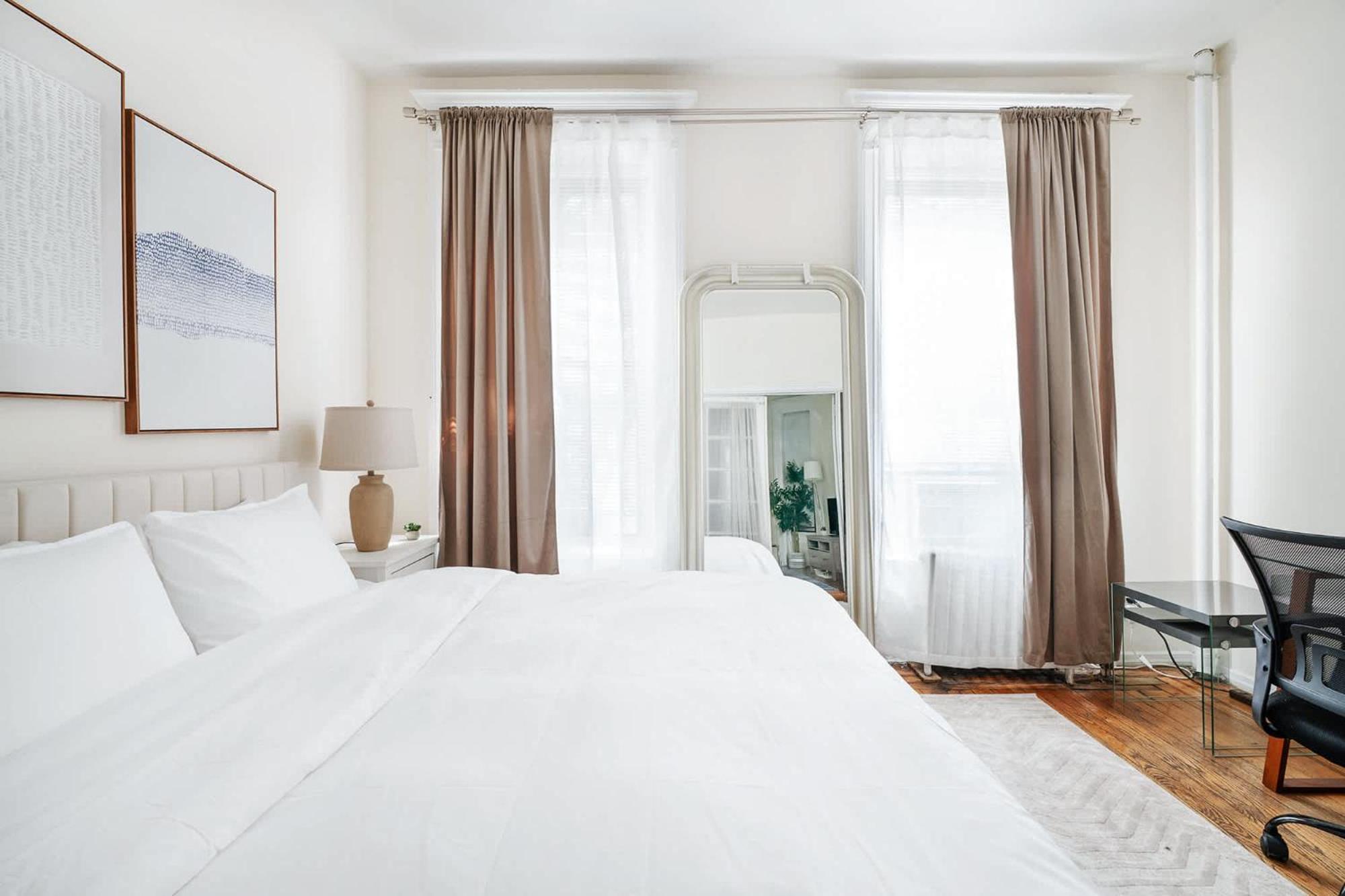 211-3 Prime Union Square Large 1br Great Value New York