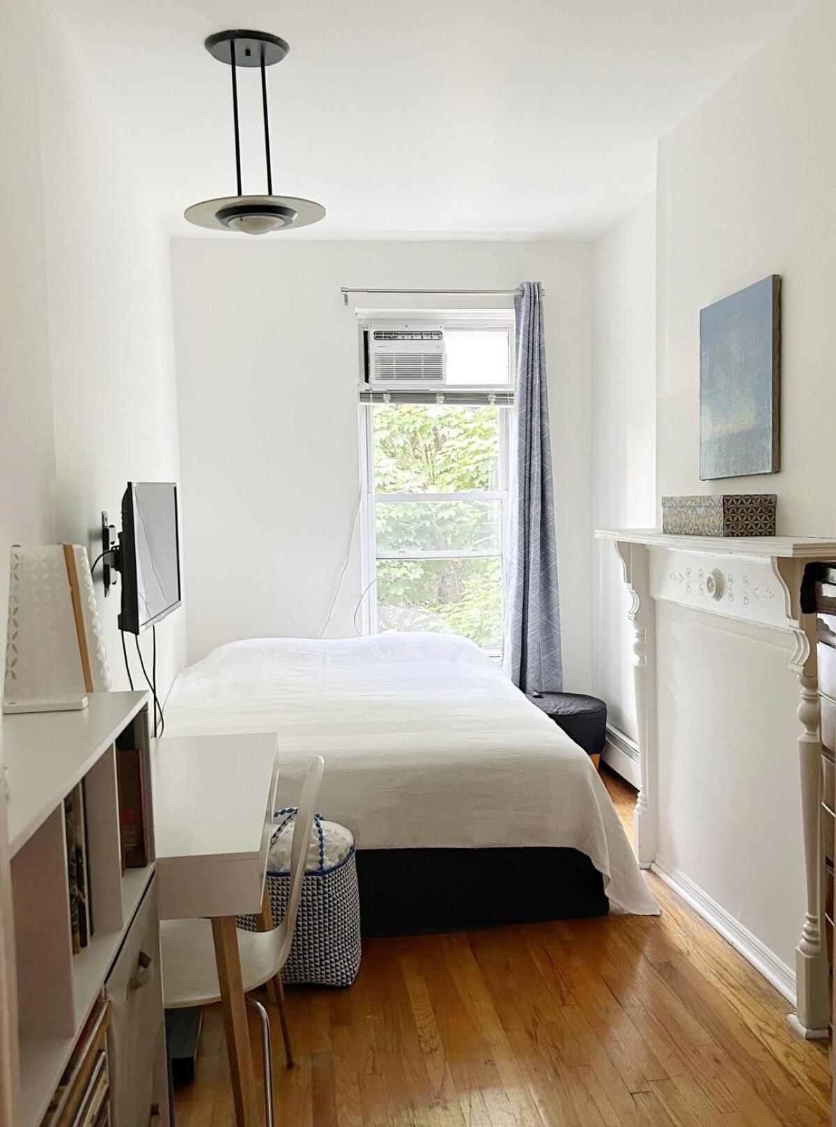 Apartment Serene Brooklyn Escape Near Cafes & Park, Sleeps 5
