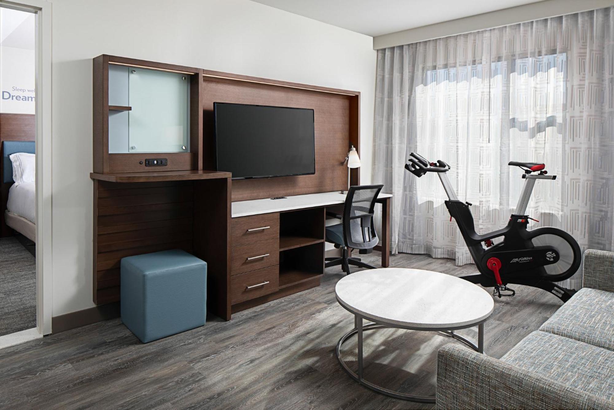Even Long Island - By Ihg New York