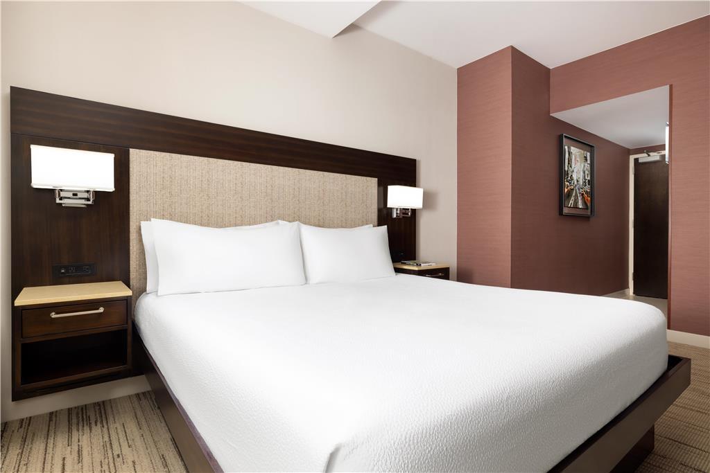 Hilton Garden New York/times Square Hotel