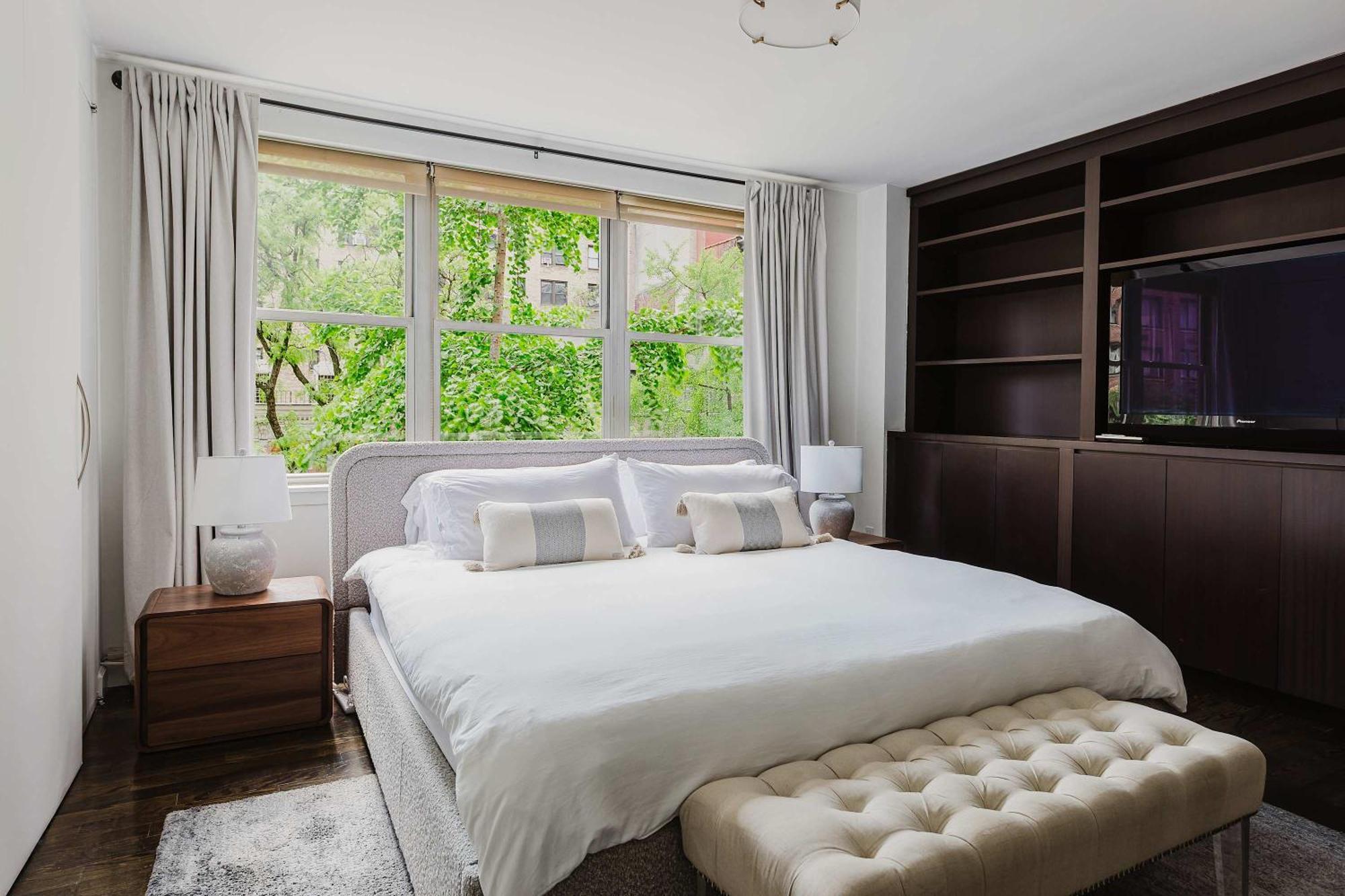 Private Penthouse W Roof Oasis Apartment