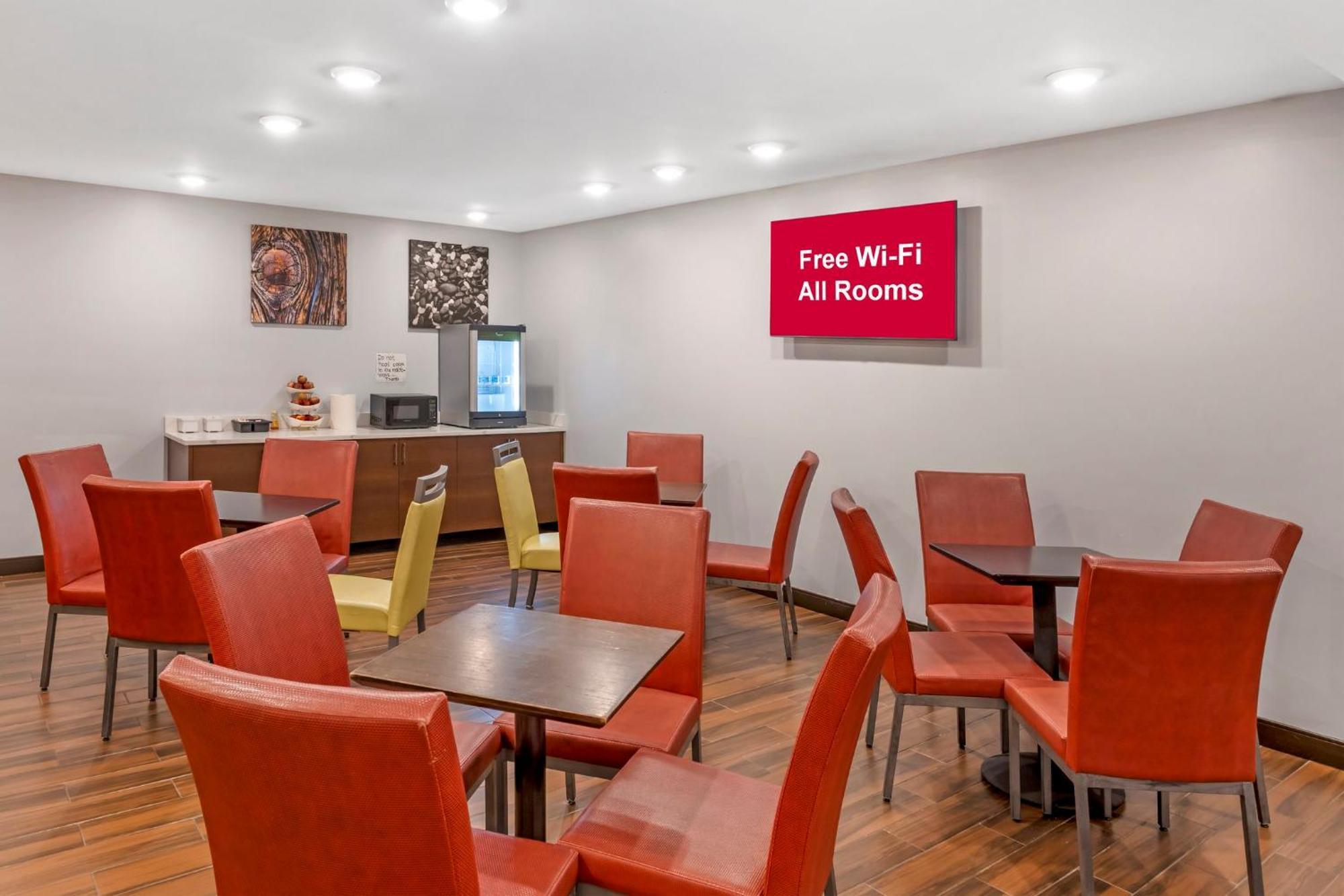 Hotel Red Roof Brooklyn - 3rd Ave