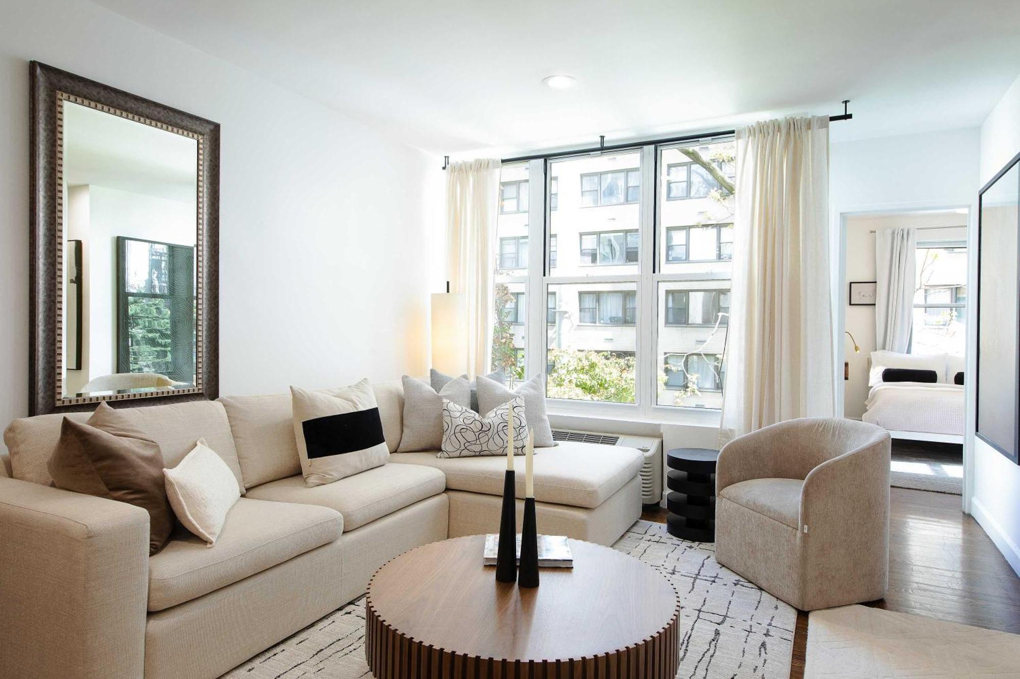 Designer In Diplomat District * New York