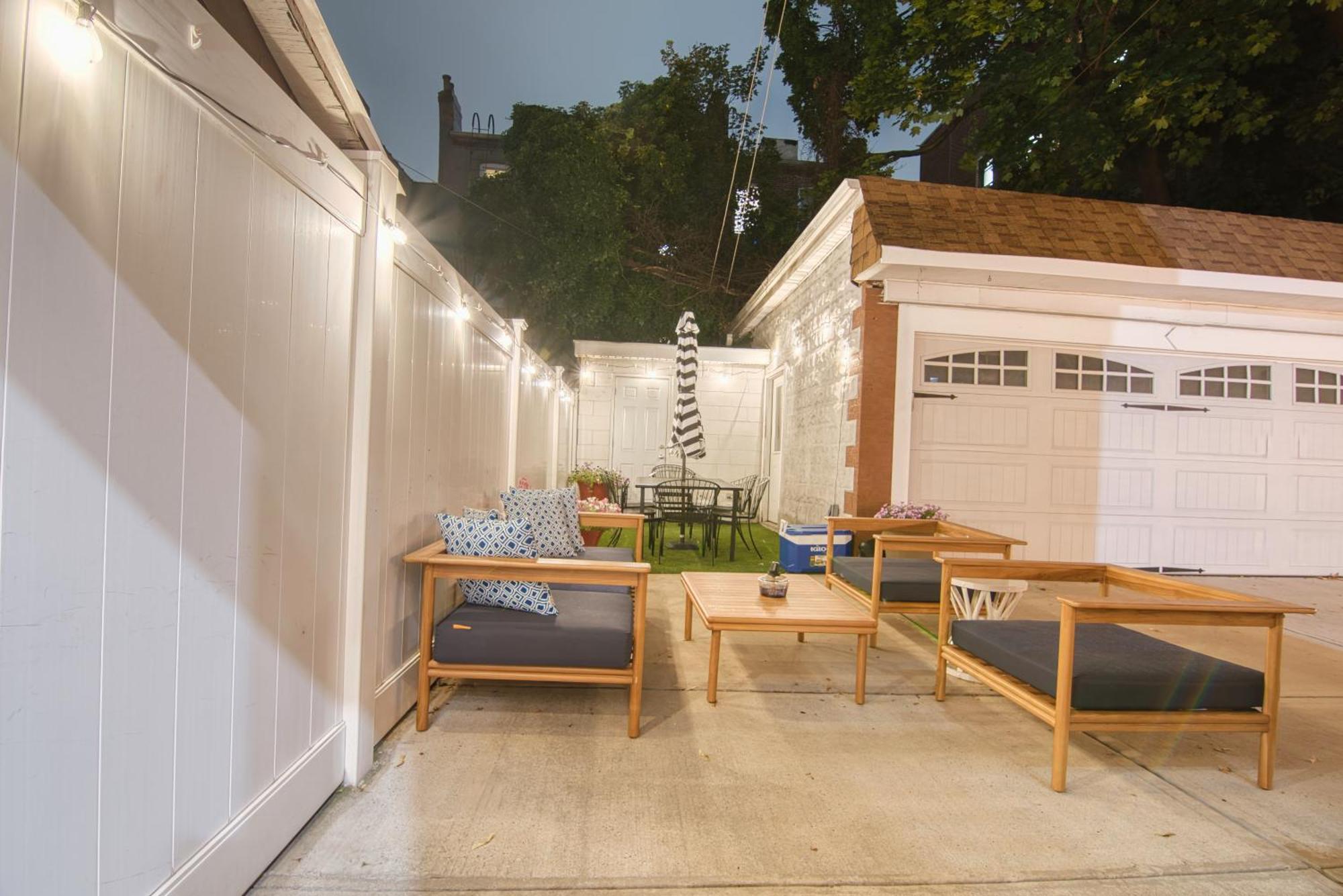 Brooklyn Gem 3 Blocks To Prospect Park - 3 King Beds 1 Queen, Free Parking, New York