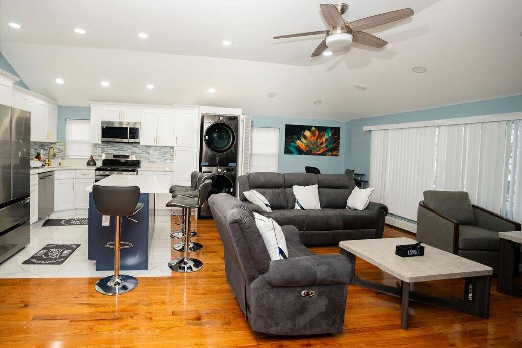 A Cozy Serene 3 Bdr, 2 Full Baths Near Jfk & Laguardia Airport Apartment