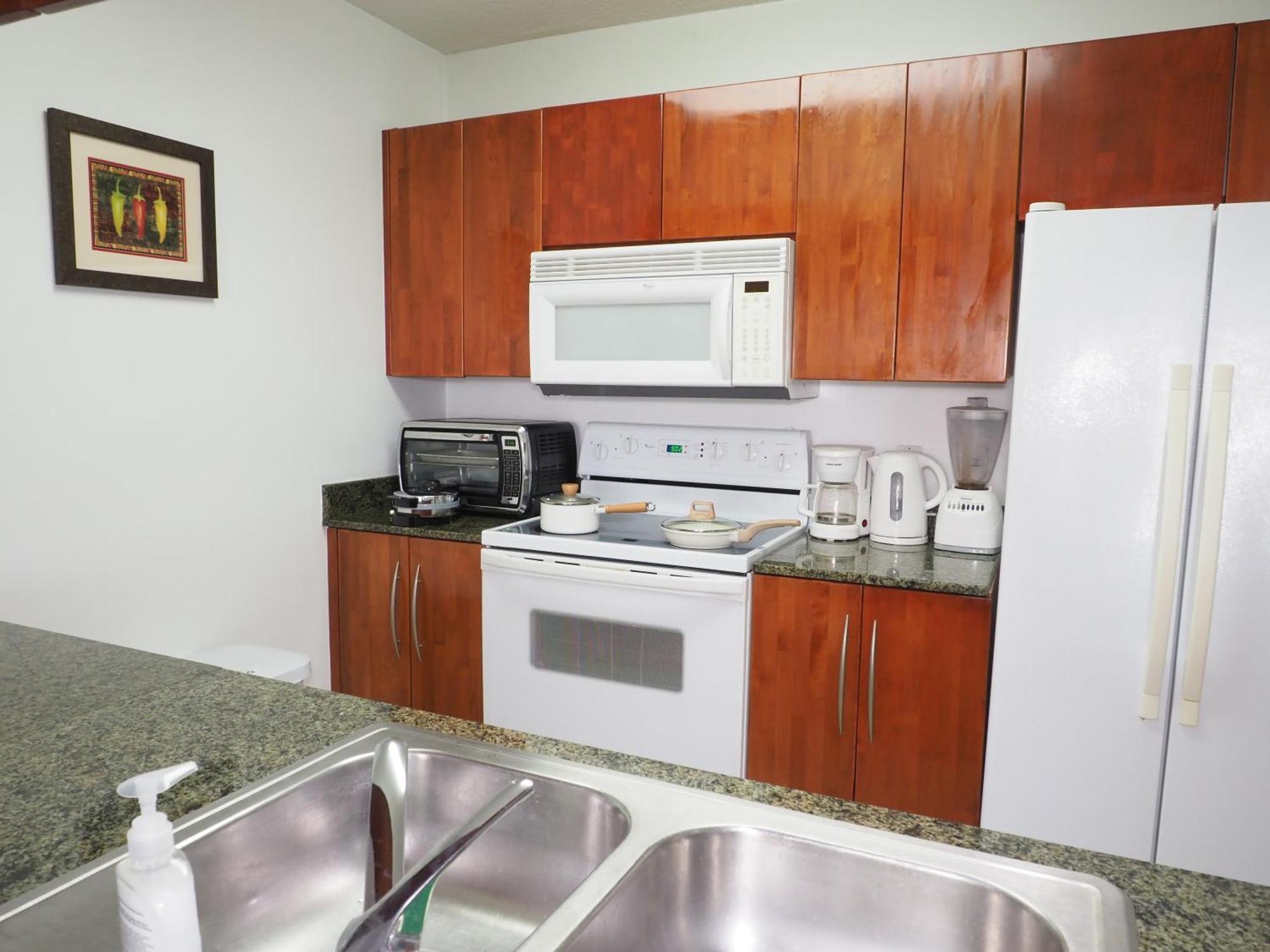 Emerald2 At Brighton 2min Walk To Ocean & Subway Chic *