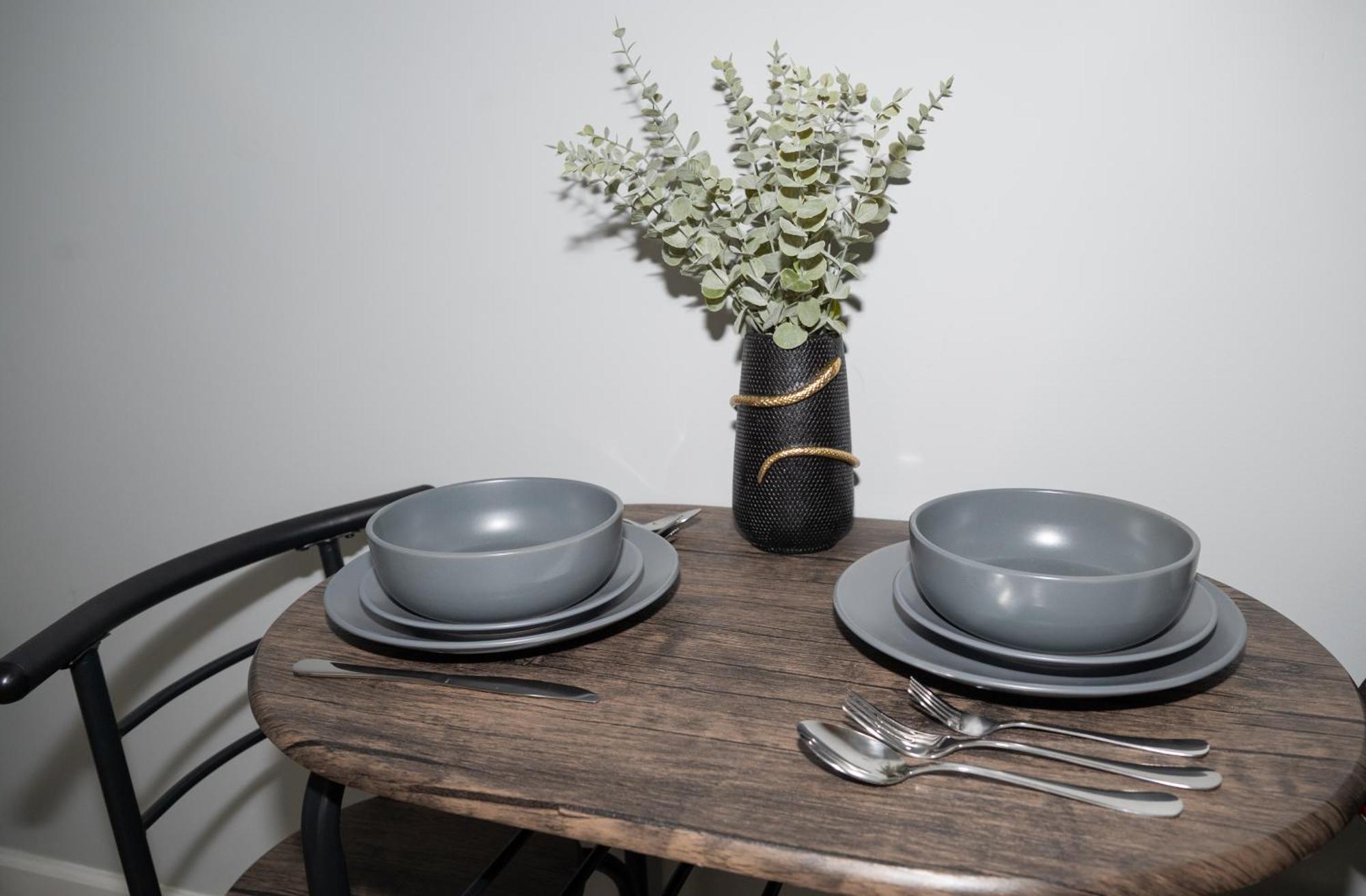 Homestay Emerald2 At Brighton 2min Walk To Ocean & Subway Chic *