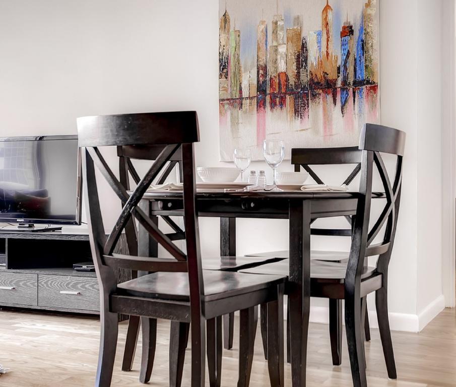 Apartment Global Luxury Suites At Ritz Plaza *