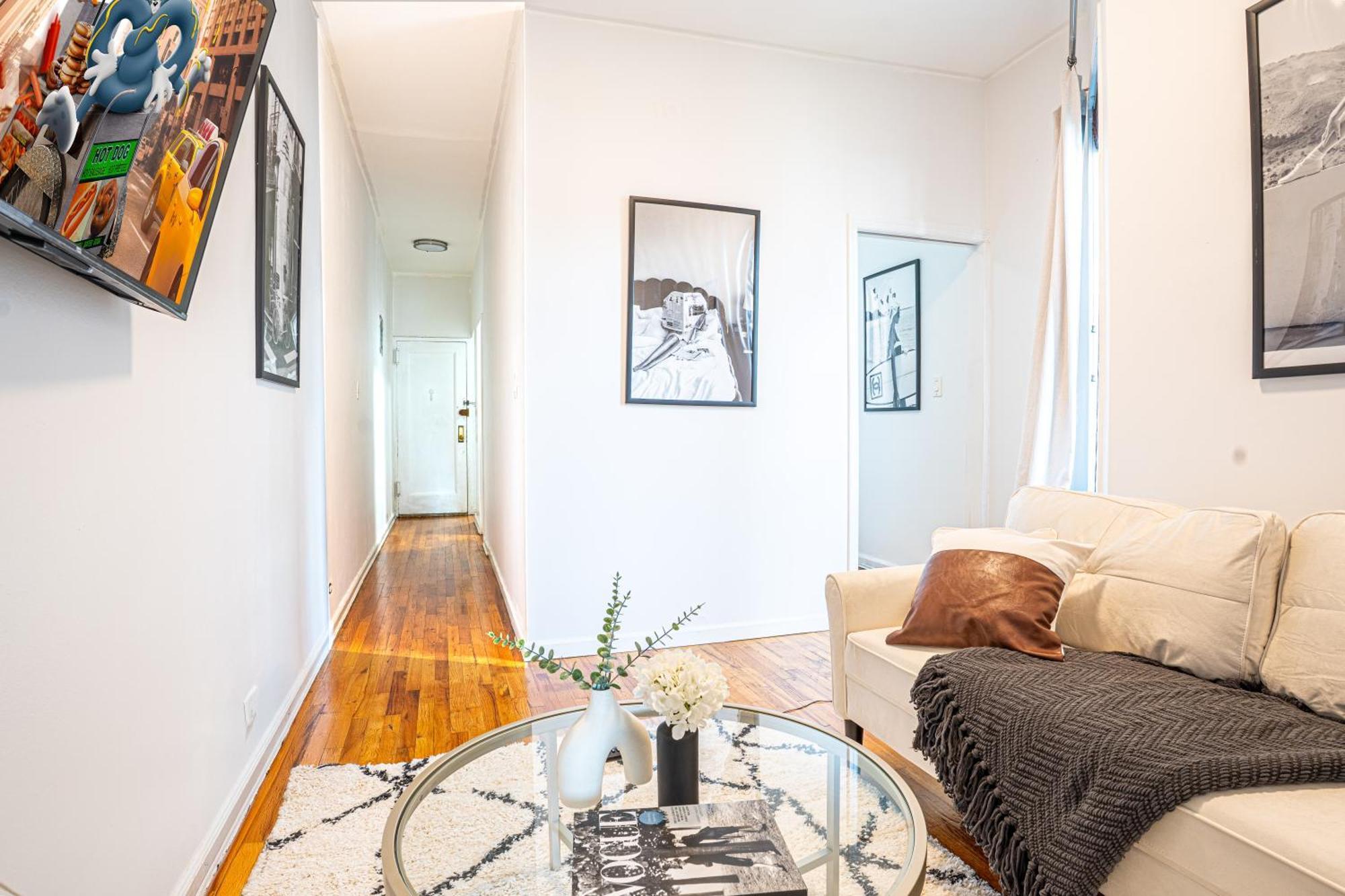 Chic 2bd Upper East Side Retreat New York