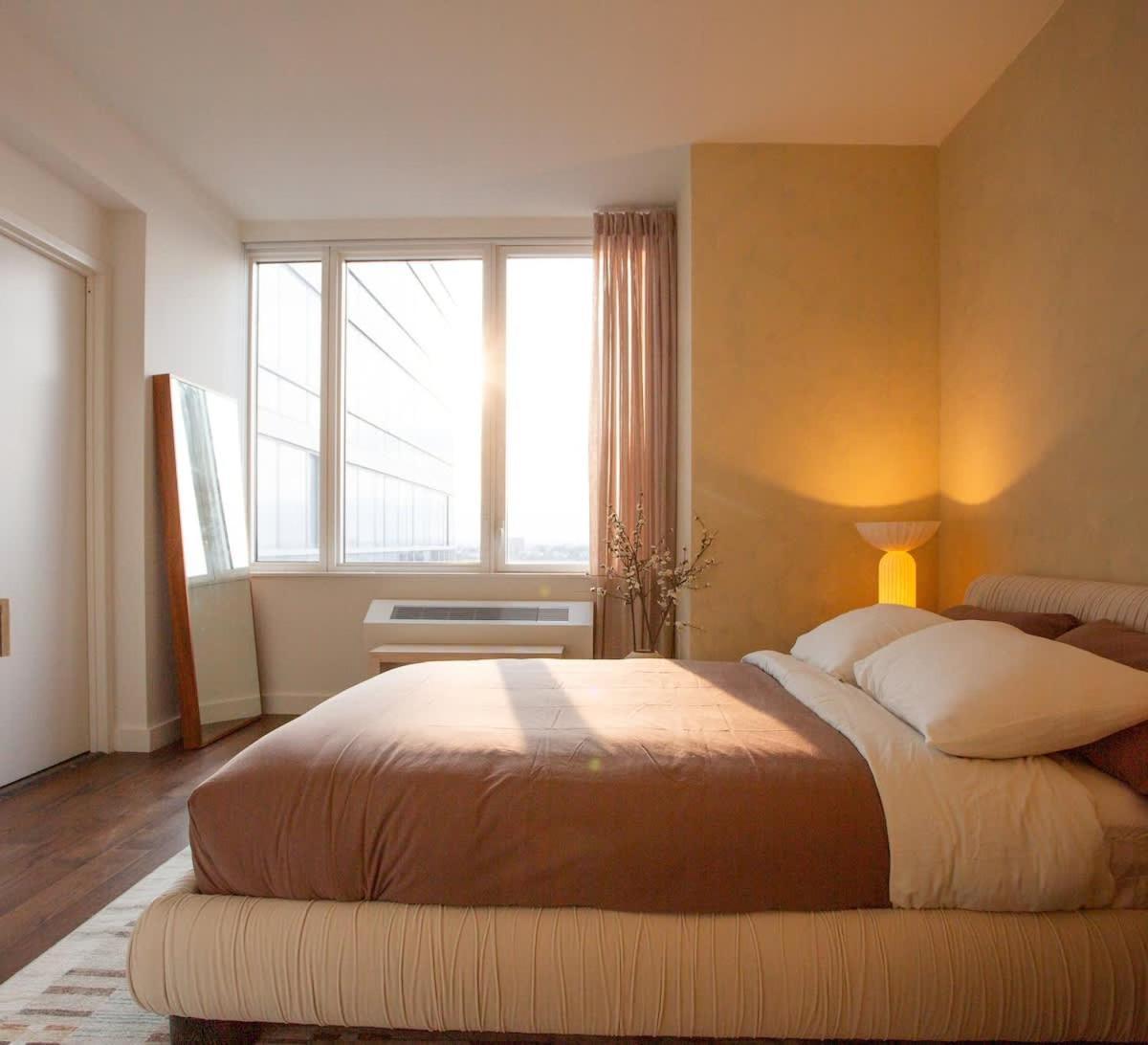 Modern Designer Stunning Hudson Views Corner Unit * New York