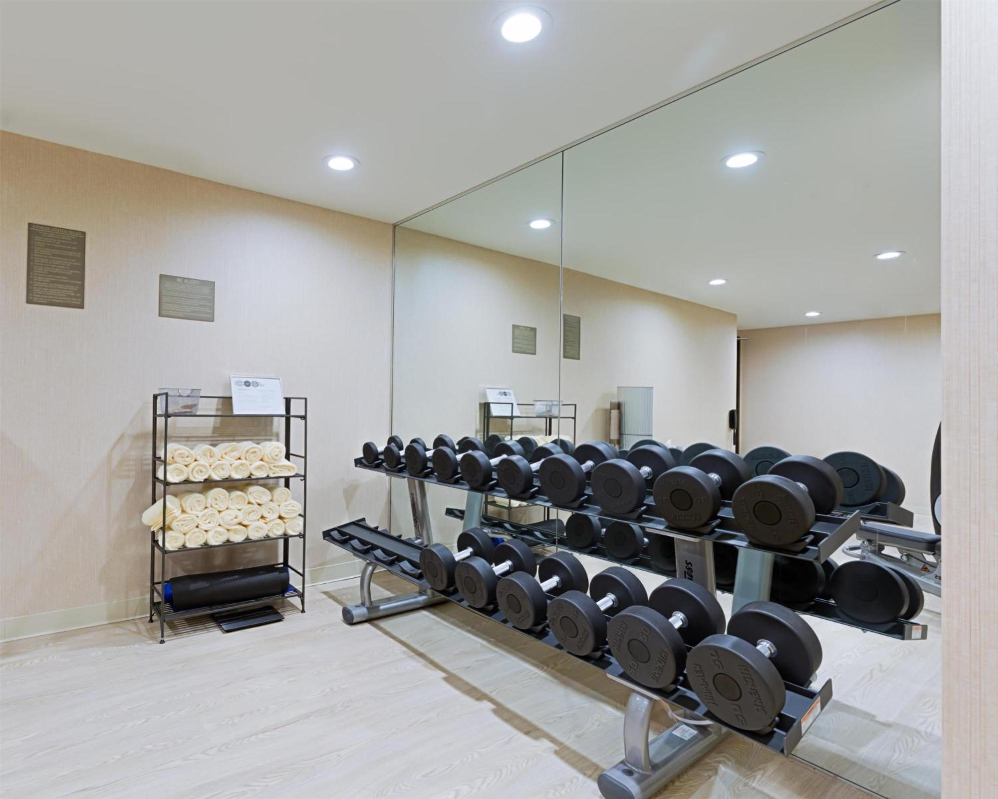 Hotel Hyatt Place Long Island 3*
