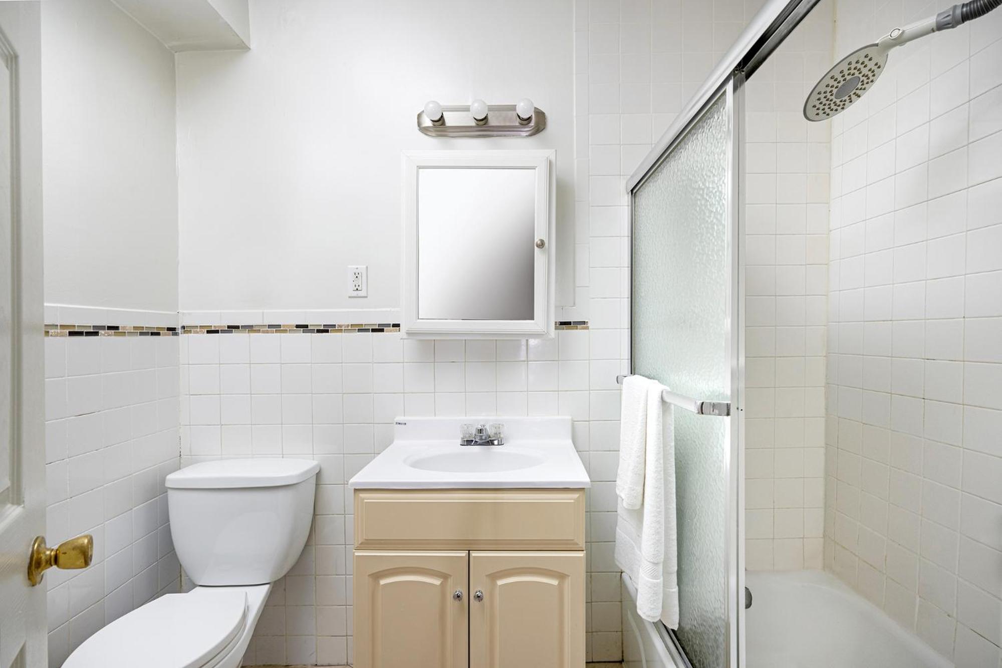 Prime Upper West Side Location 1 Bedroom