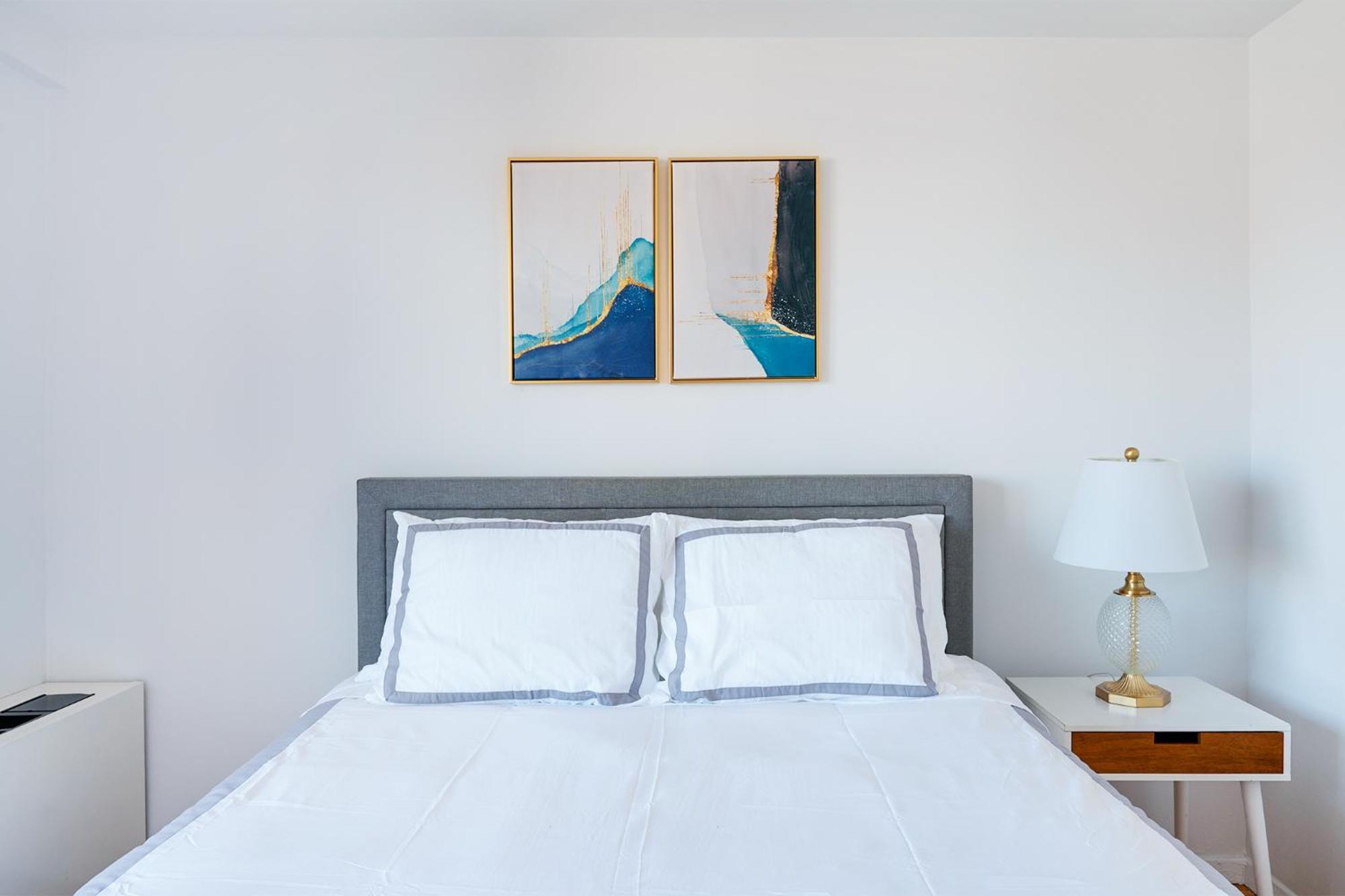 Apartment Sunny 3 Bedroom 1 Bath In Nyc *