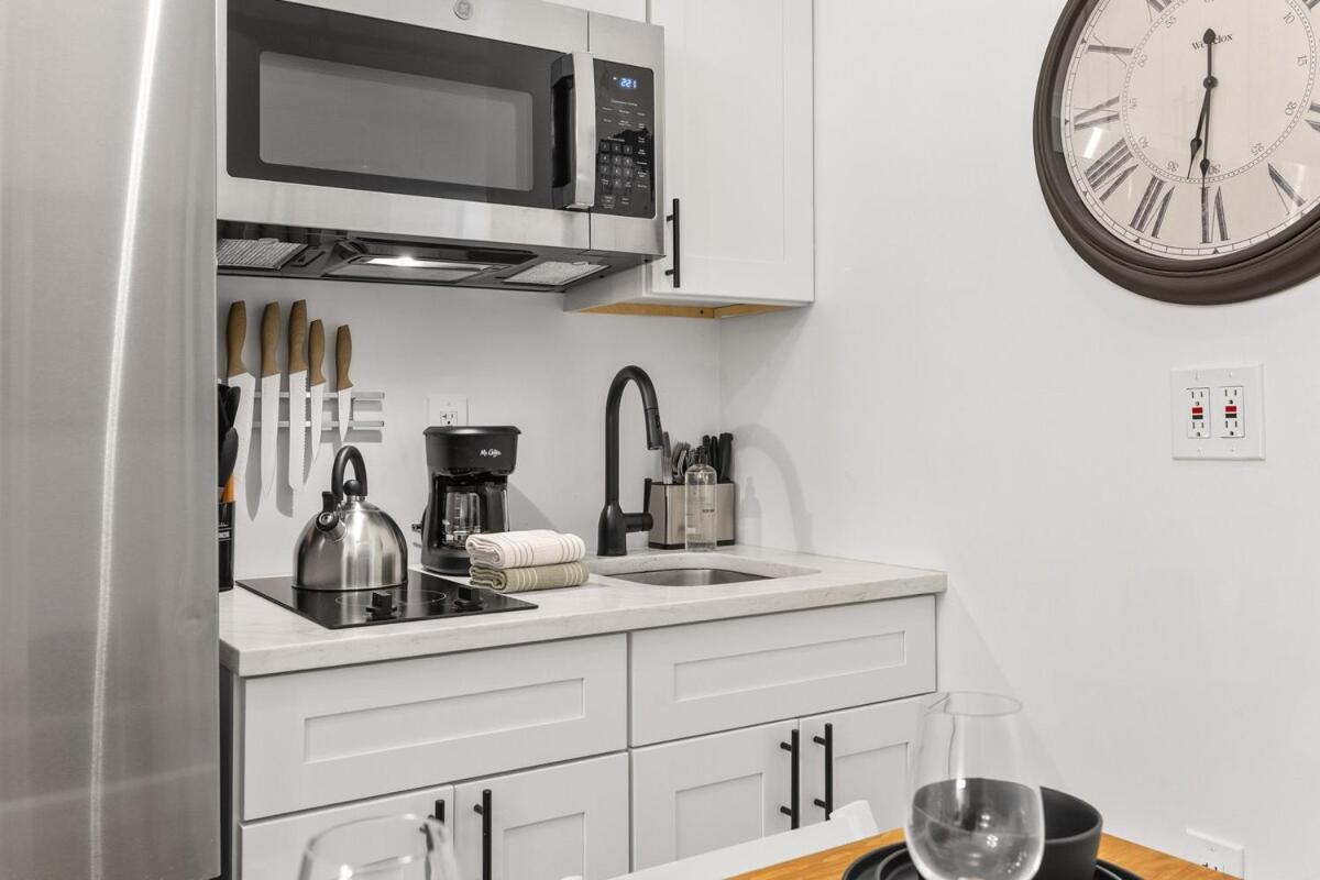 2br And 2ba In Historic Brownstone Near Subway * New York