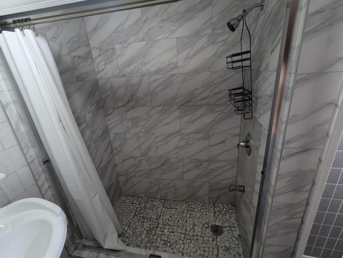 Prime Murray Hill 2 Bedroom Gem