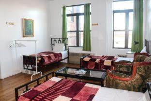 Hostel Ny Moore